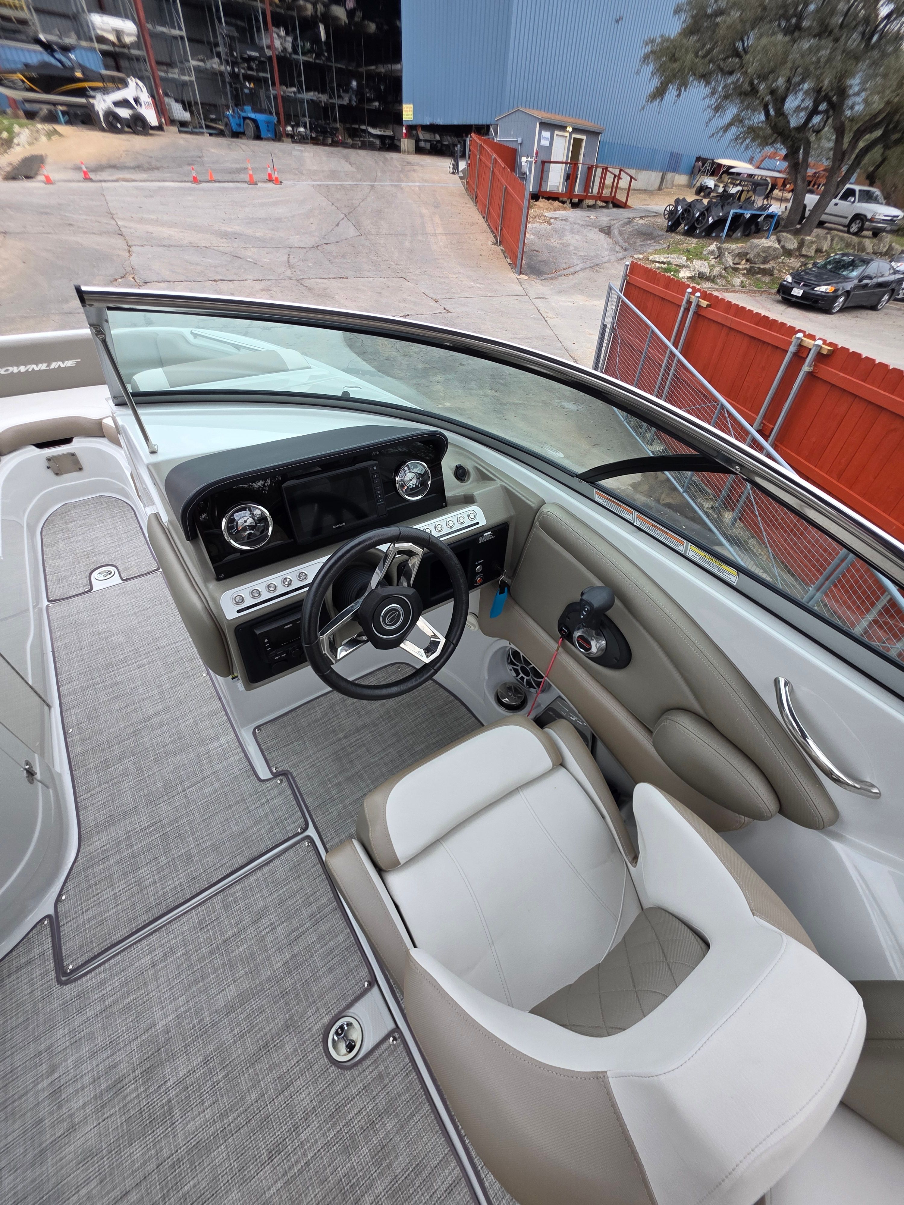 2022 Crownline Eclipse E255 - 14