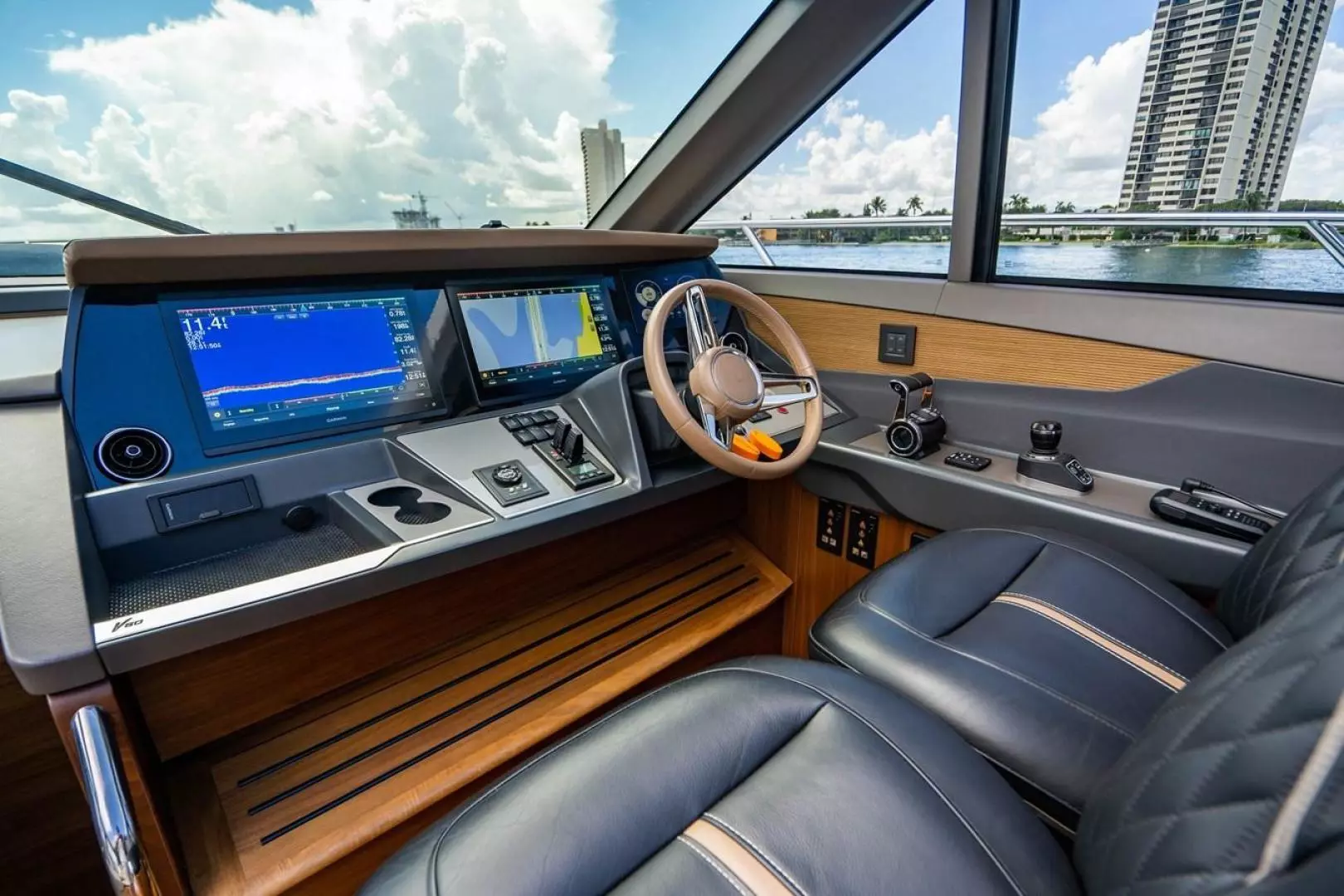 2020 Princess V60 - Image 23