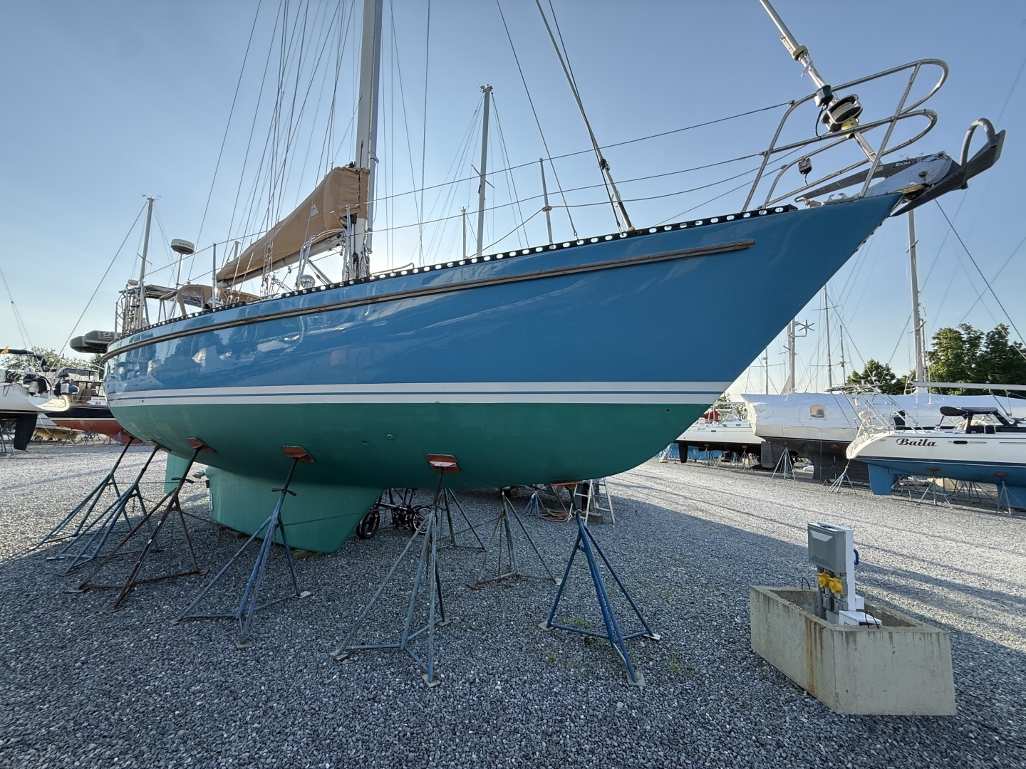 1985 Tayana Vancouver 42 - Image 2