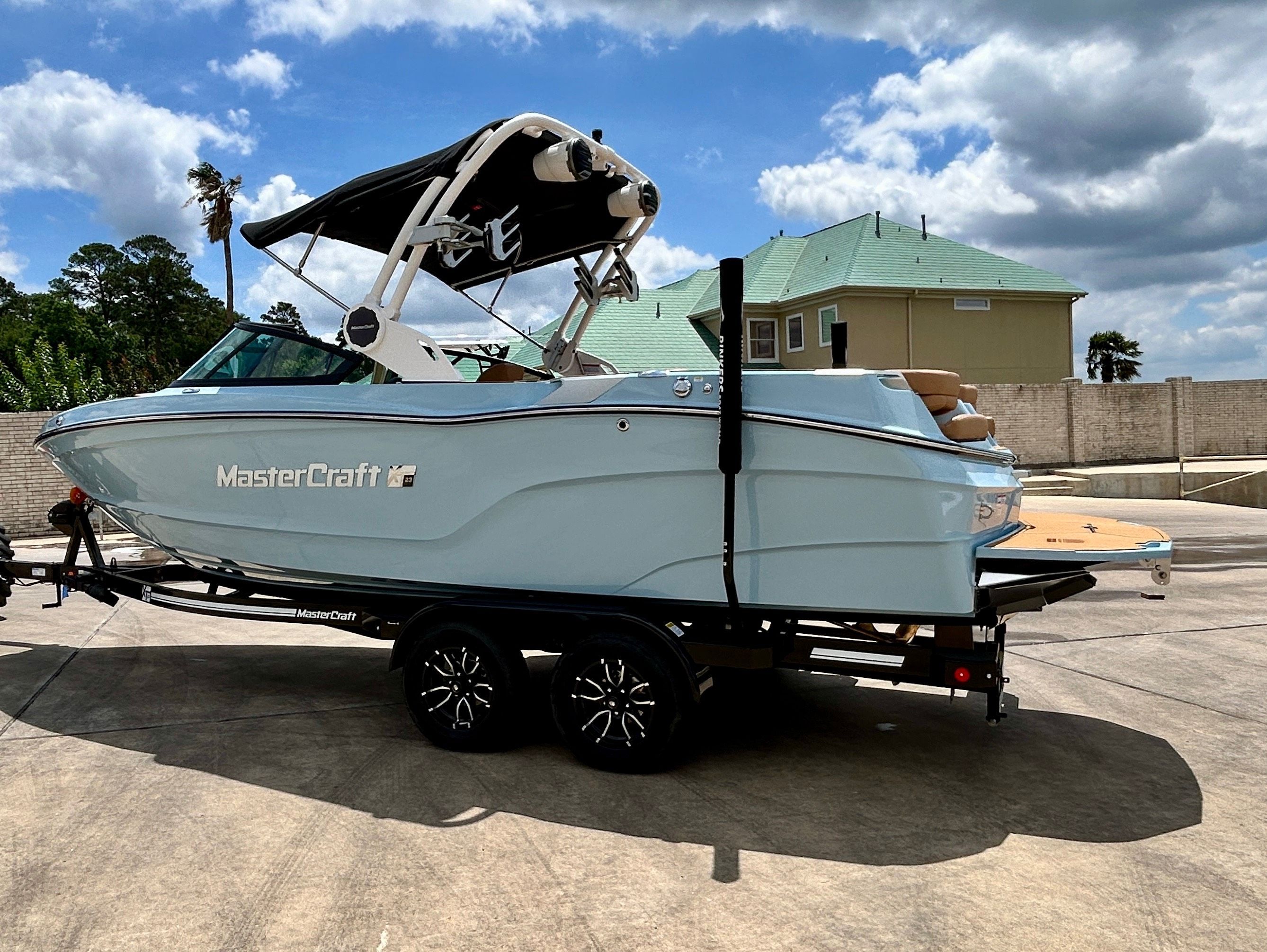 2026 MasterCraft XT23 - 8