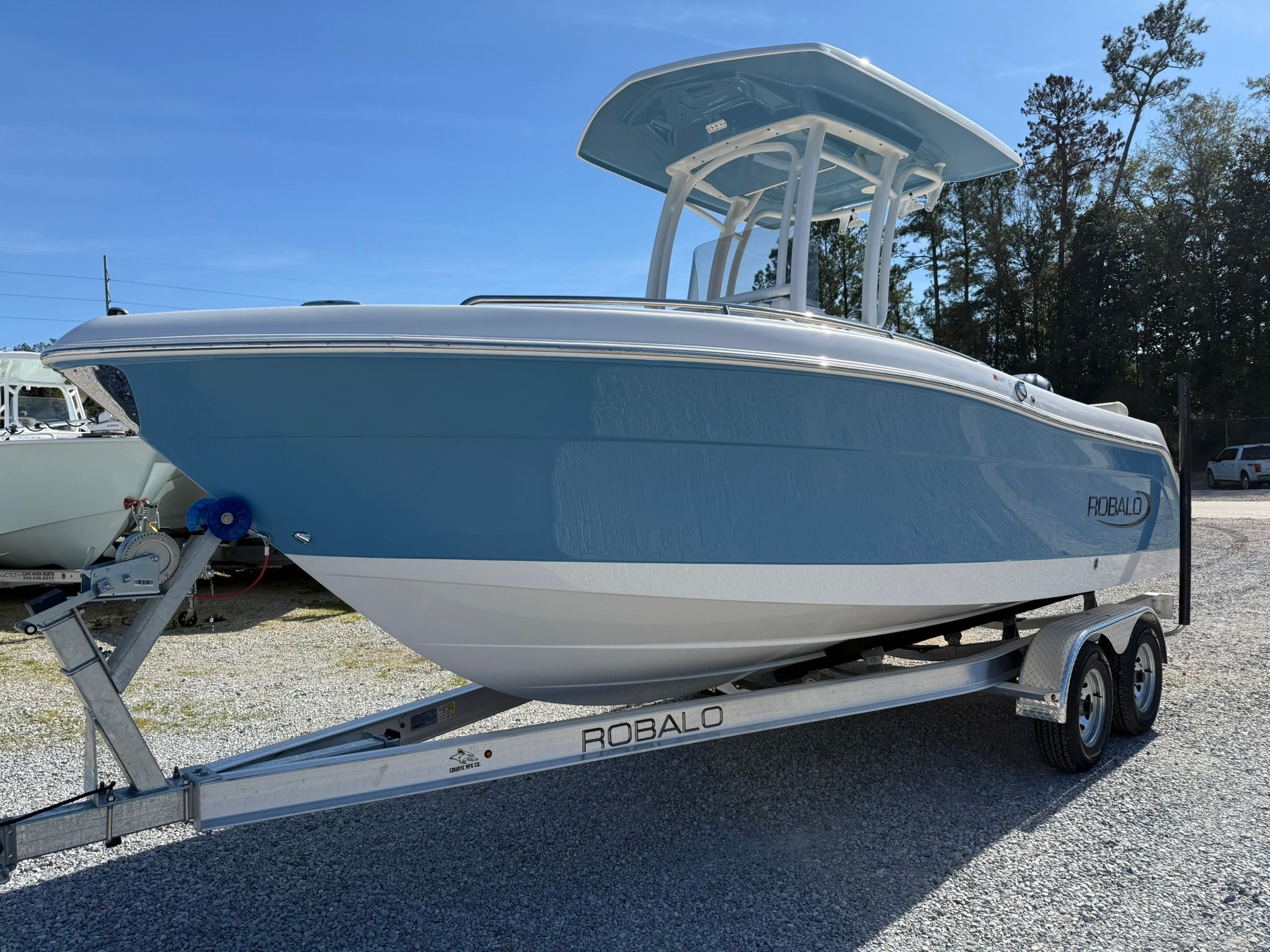 2026 ROBALO 222 CC - Image 7