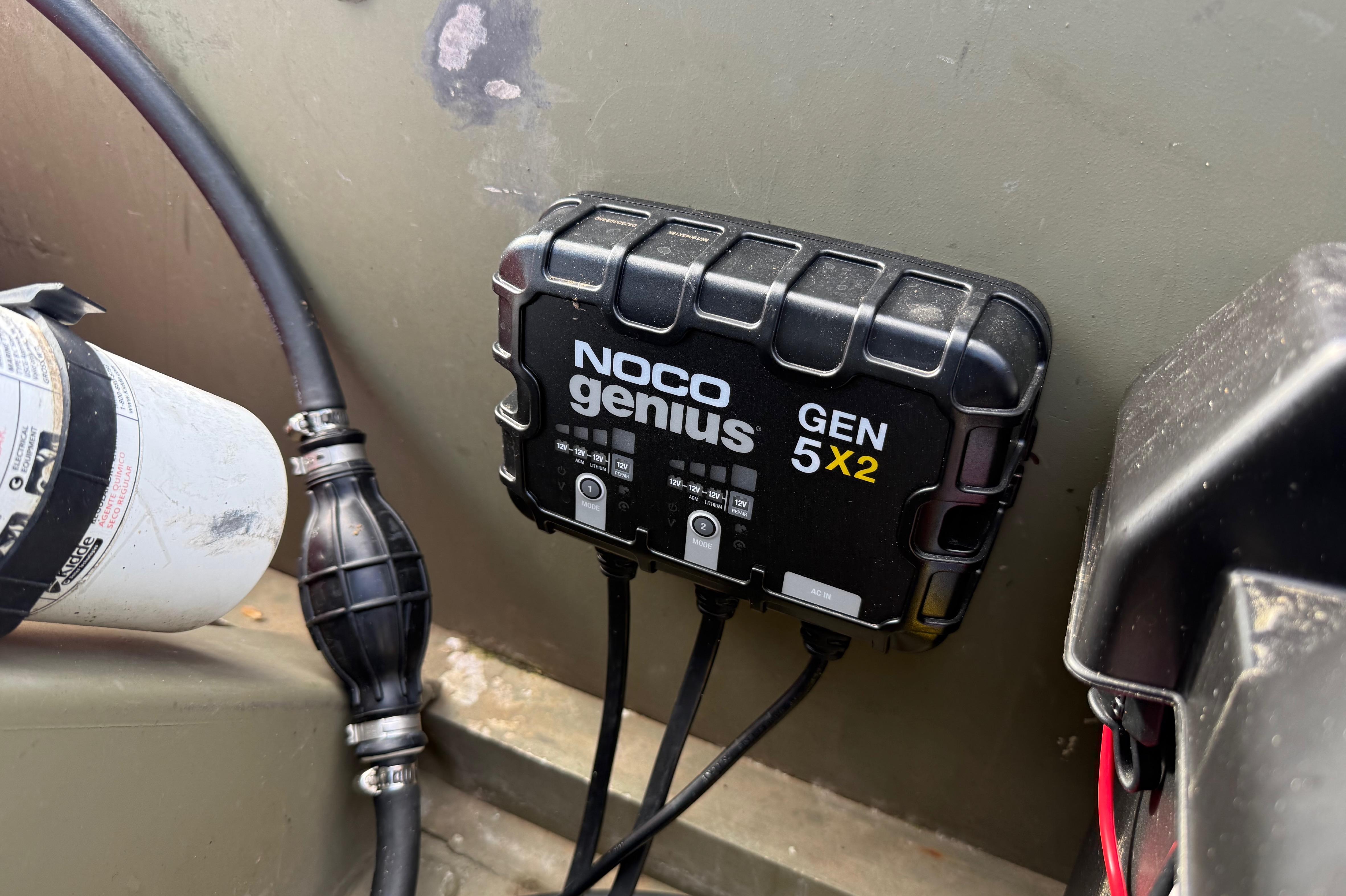 NOCO Genius GEN 5X2 charger installed on a 2020 Lowe Roughneck 2070 Big River boat.