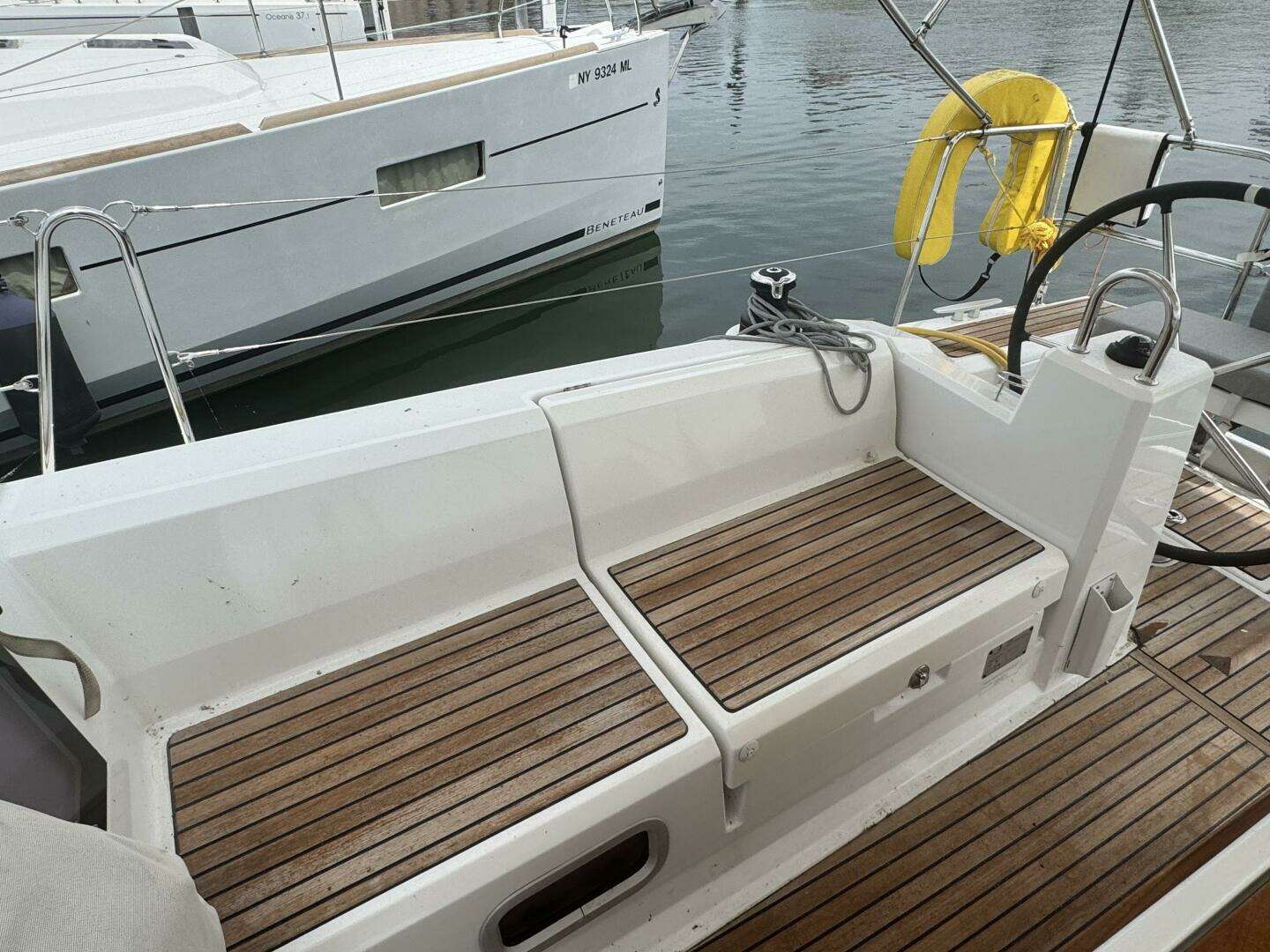 2023 Beneteau Oceanis 38.1 - Image 9