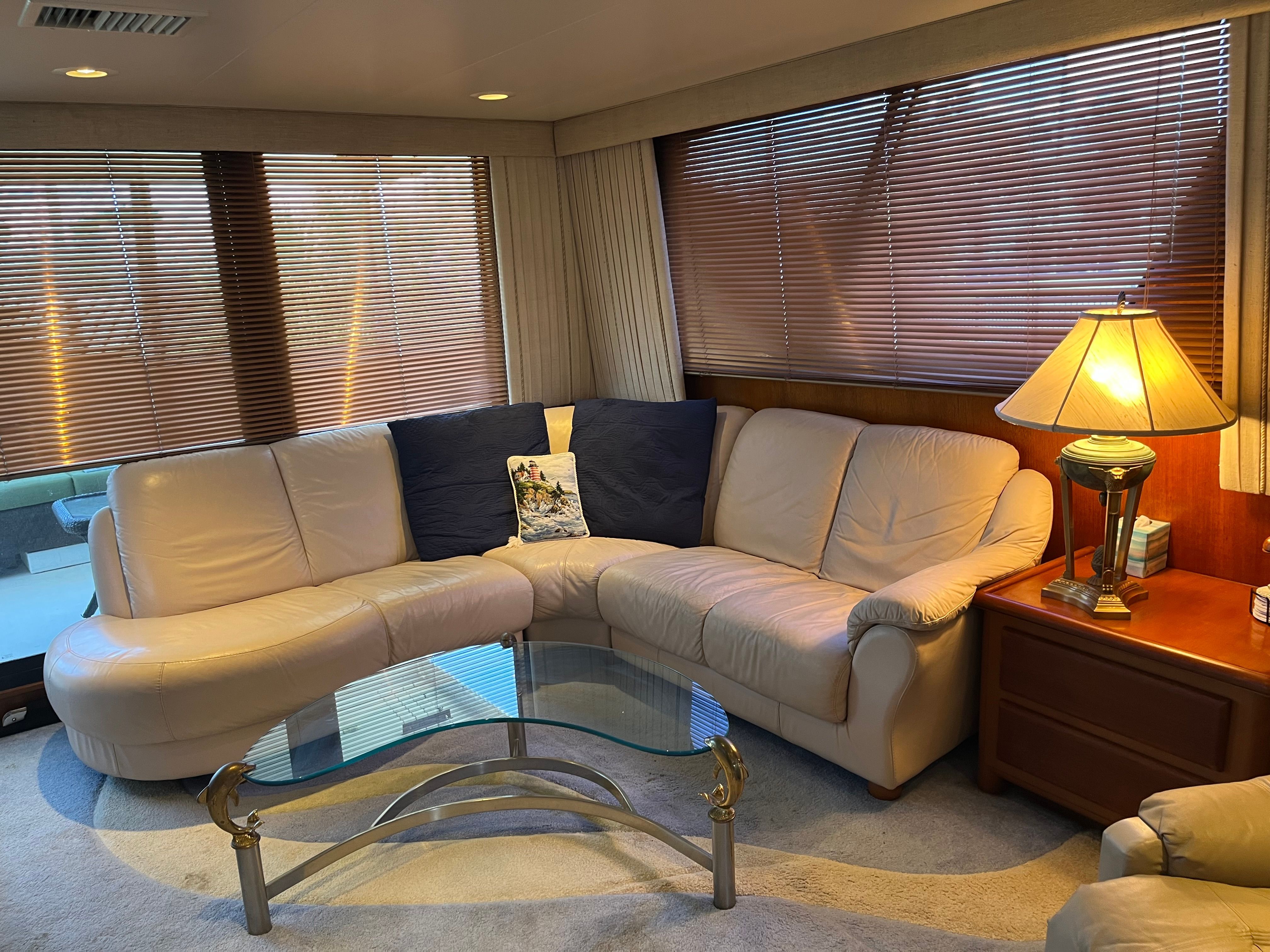 1994 Viking Motor Yacht - 62