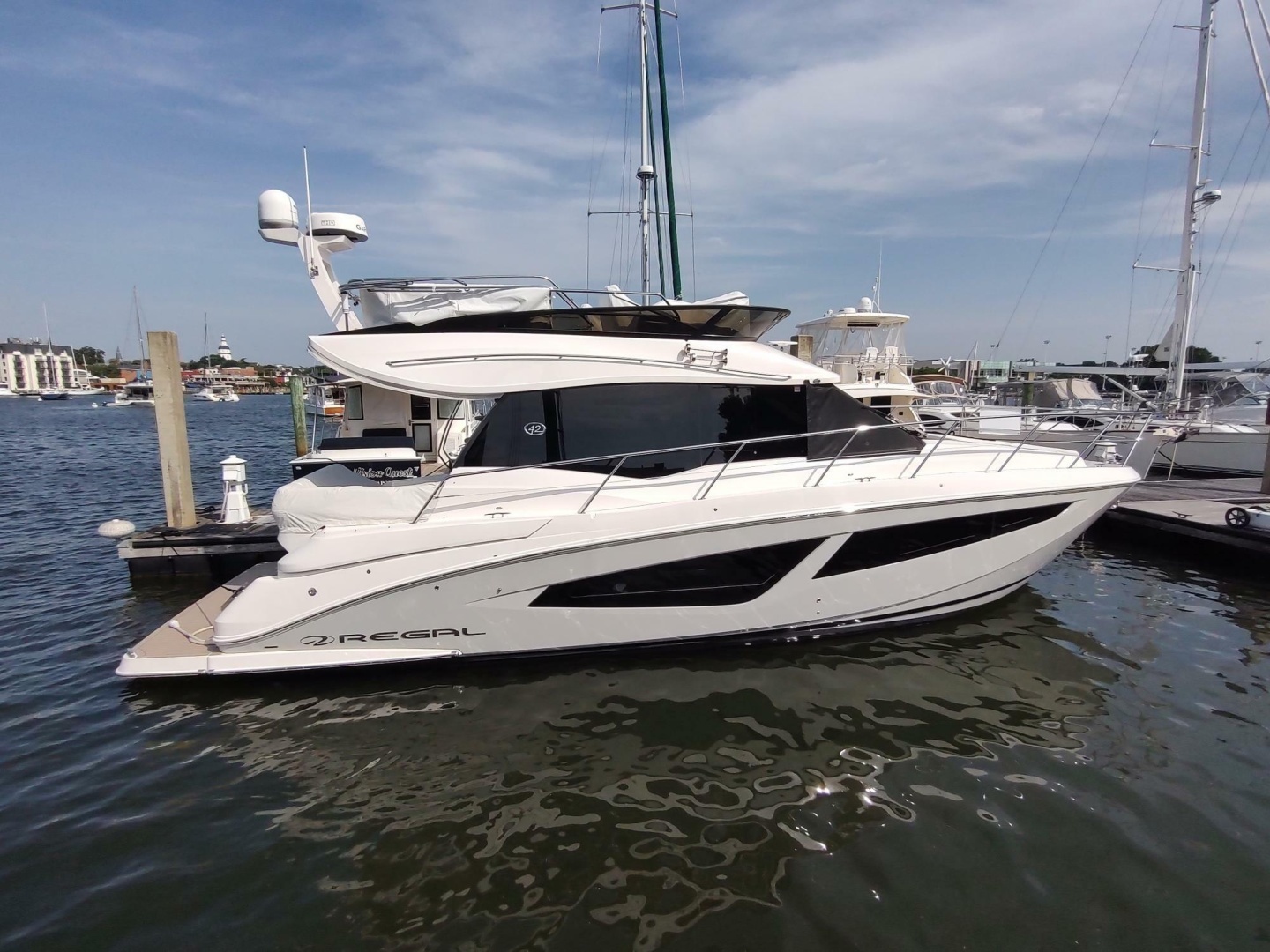 2021 Regal 42 Fly - Image 2
