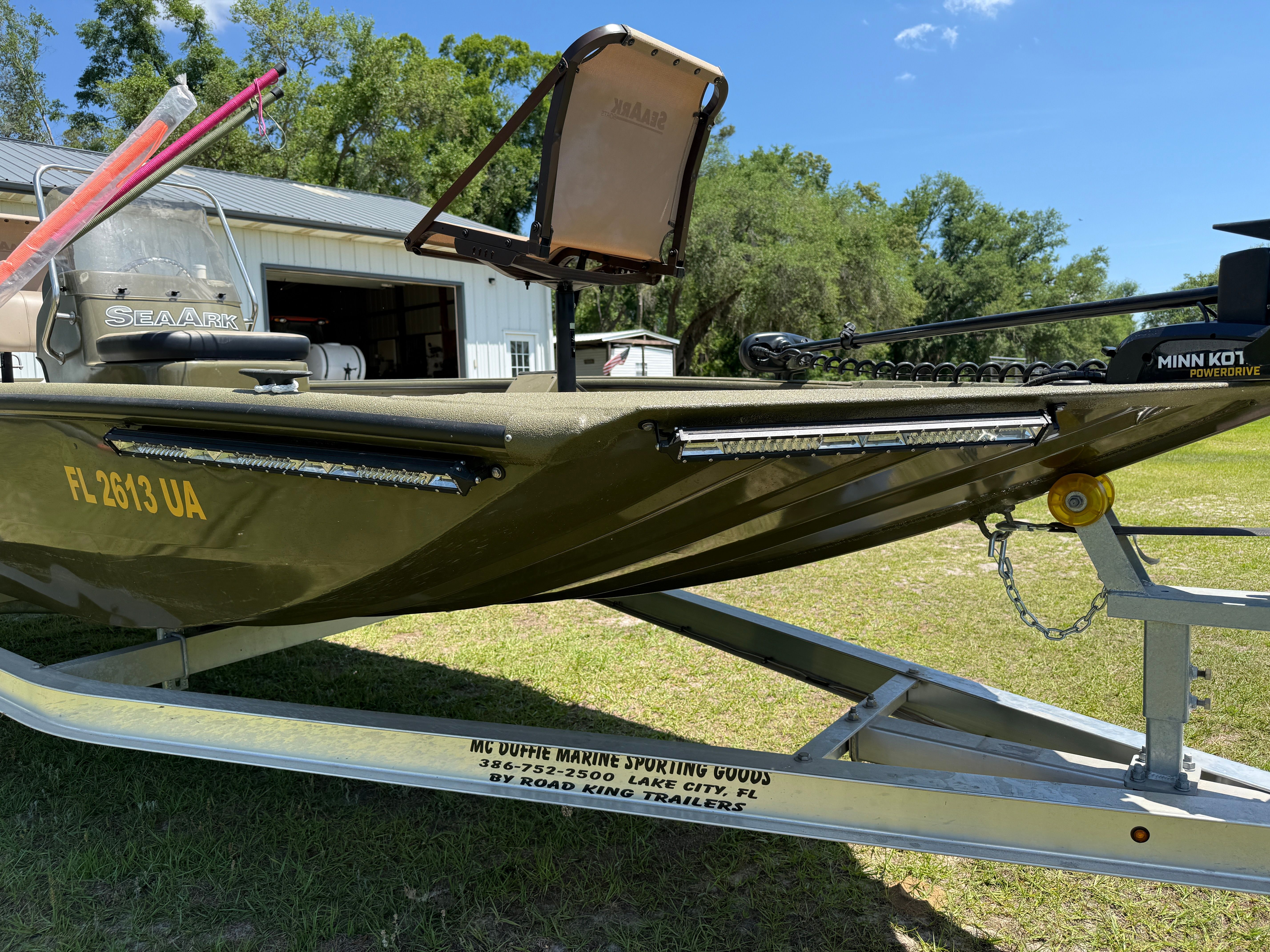 2025 SeaArk Shadow 18T - 10