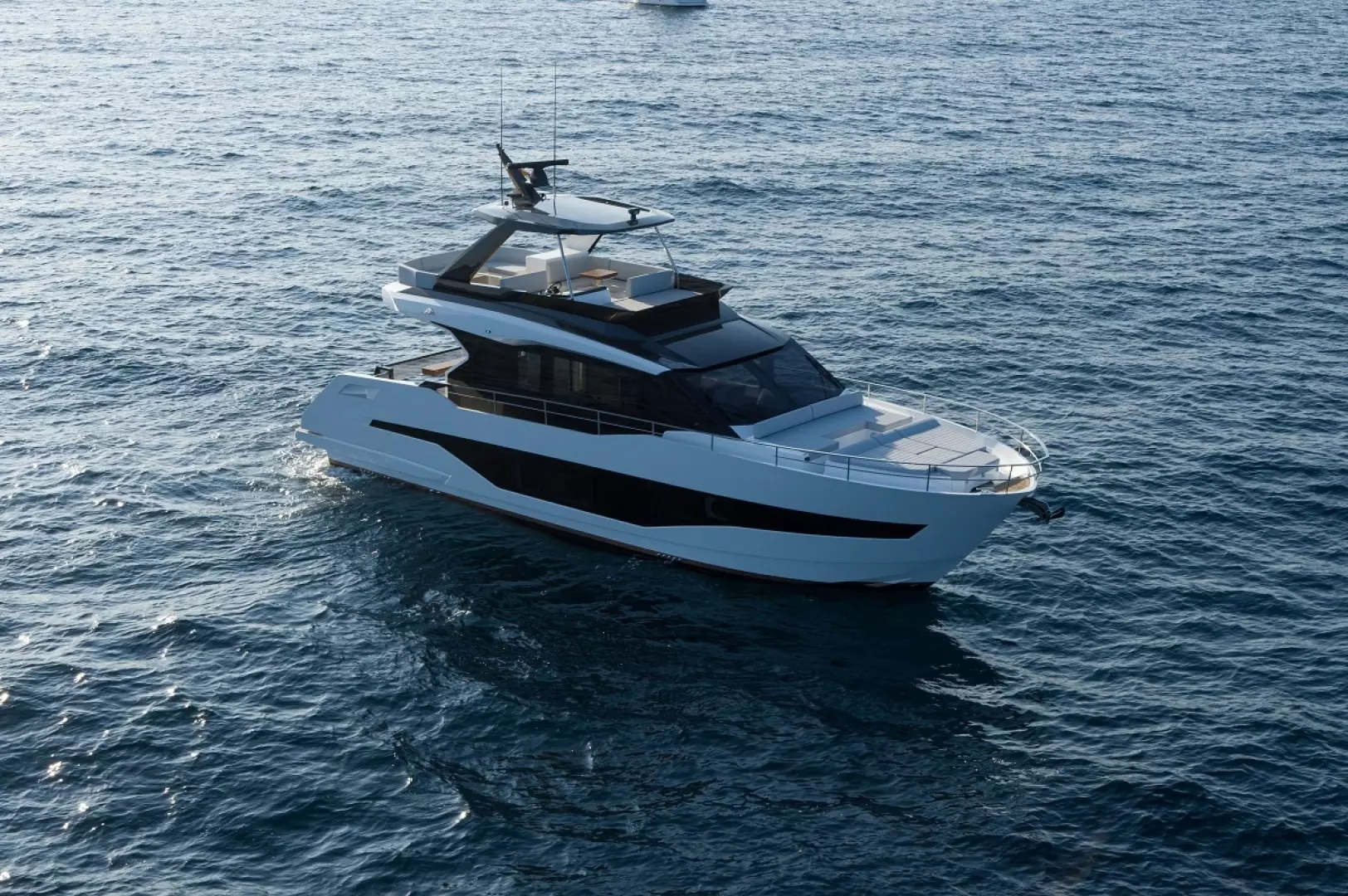 2022 Astondoa As5 - Image 2