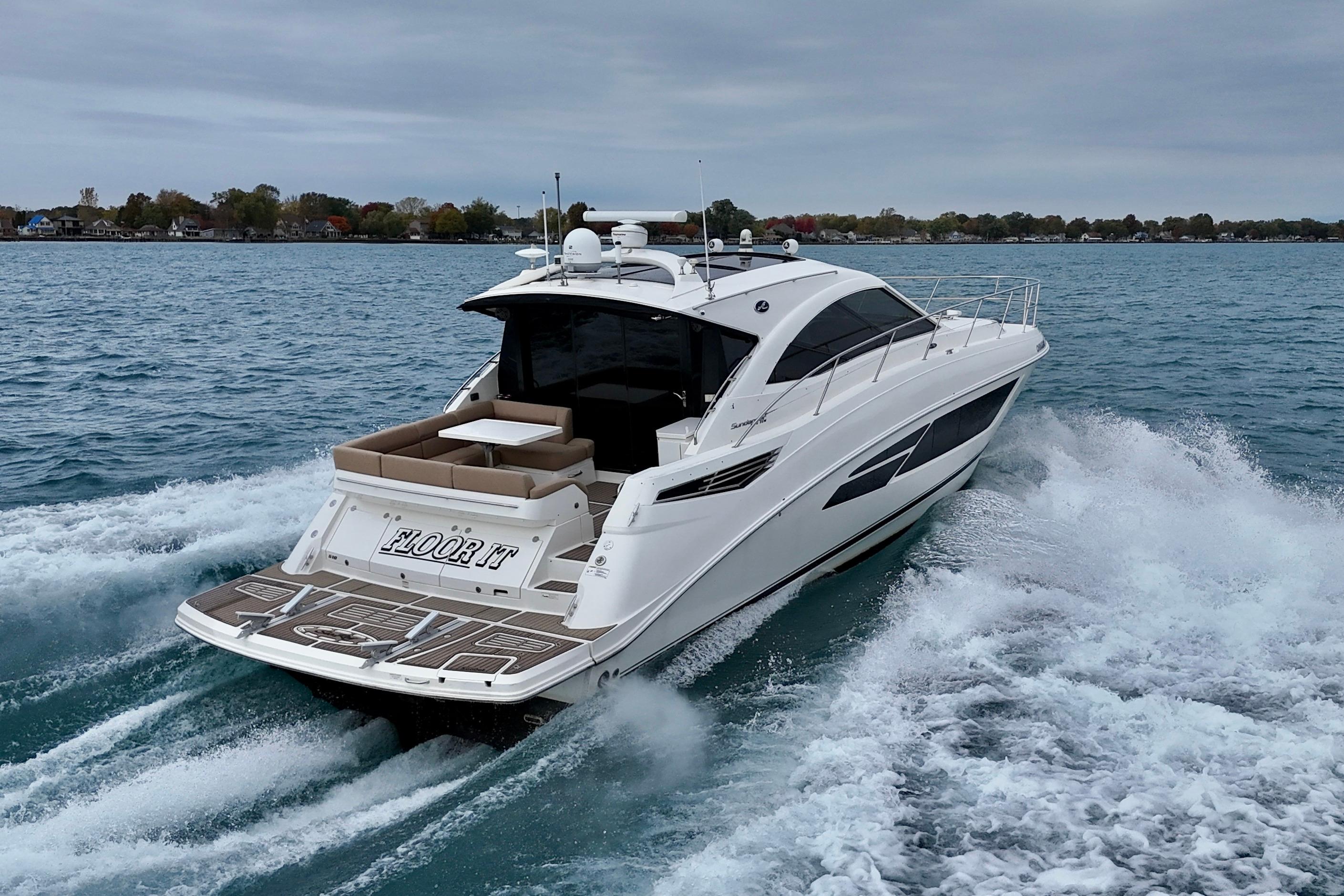 2014 Sea Ray 510 Sundancer yacht cruising on open water.