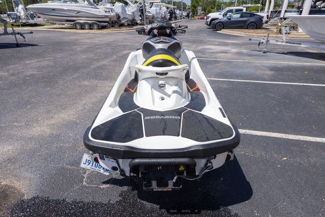 2016 Sea-Doo RXT 300 - 3