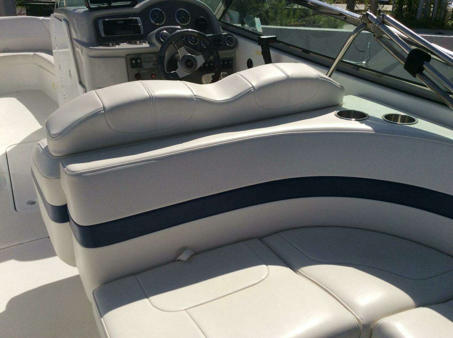 2005 Formula 260 - Image 12