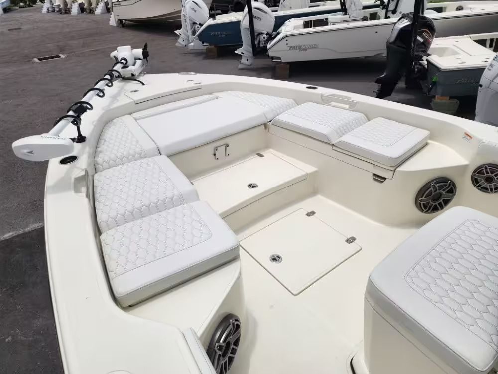 2026 Pathfinder 2800 Hybrid - 11