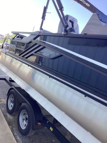 2026 SunCatcher Fusion 324SS - 66