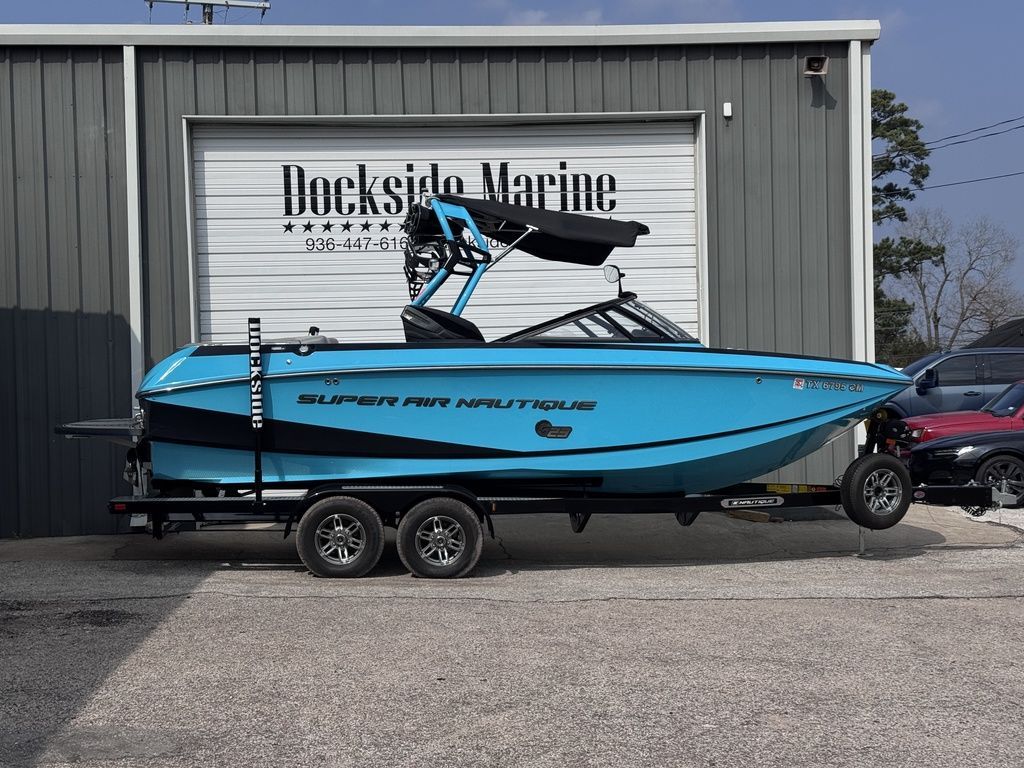 2015 Nautique G23