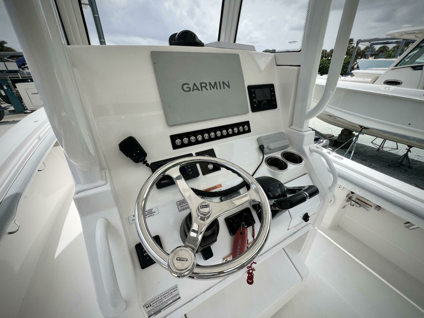 2020 Regulator 23 FS - Image 15