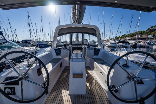 Beneteau Oceanis 38.1 cockpit in harbor, 2021 model.