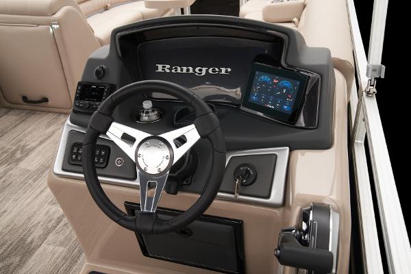 2025 Ranger Reata 220C - 28