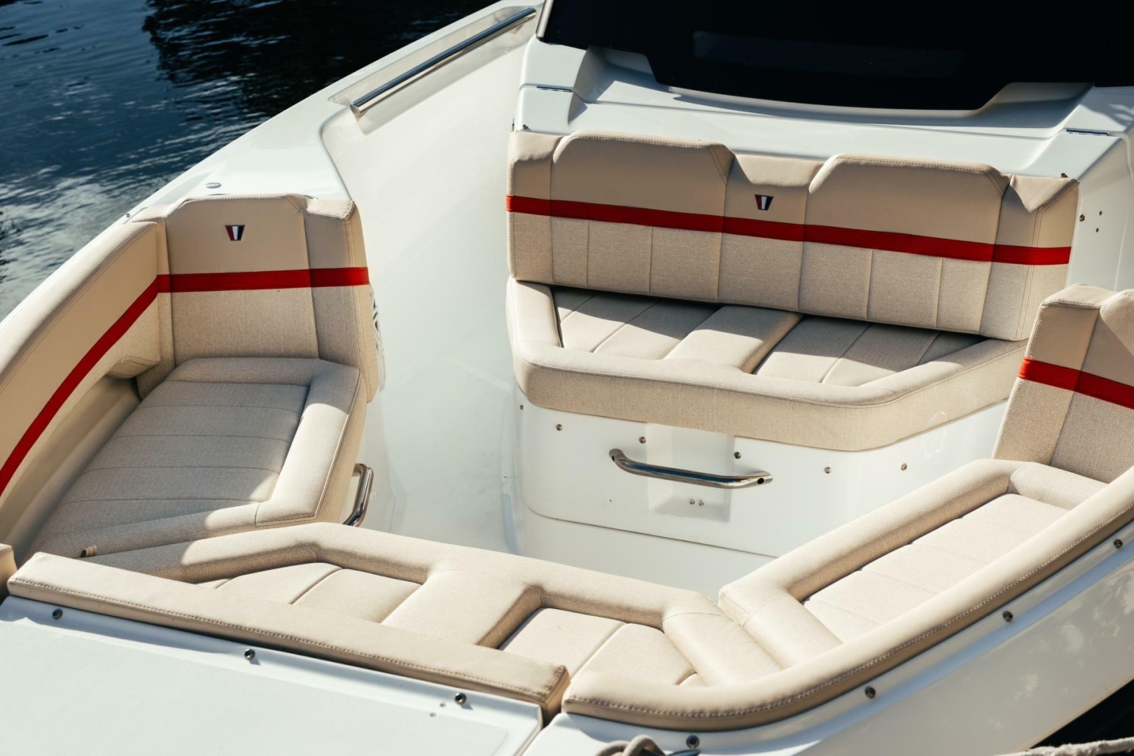 2027 Wellcraft 28 T-Top - Image 5