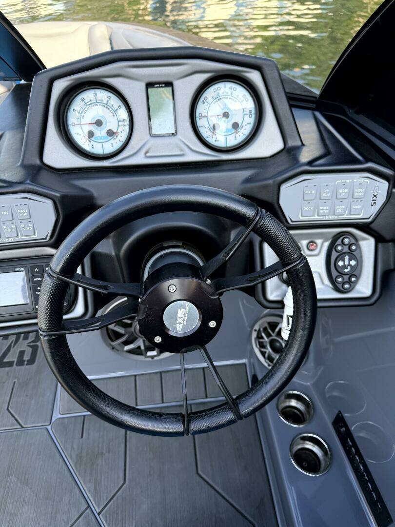 2020 Axis T23 - Image 3