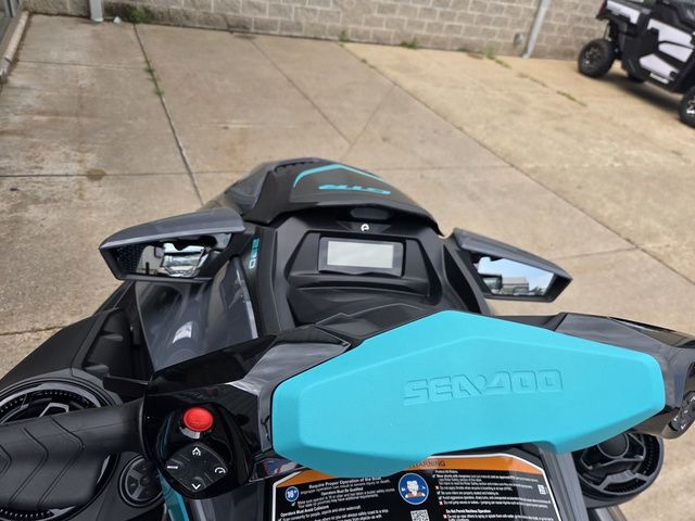 2026 Sea-Doo GTR 230 - 13