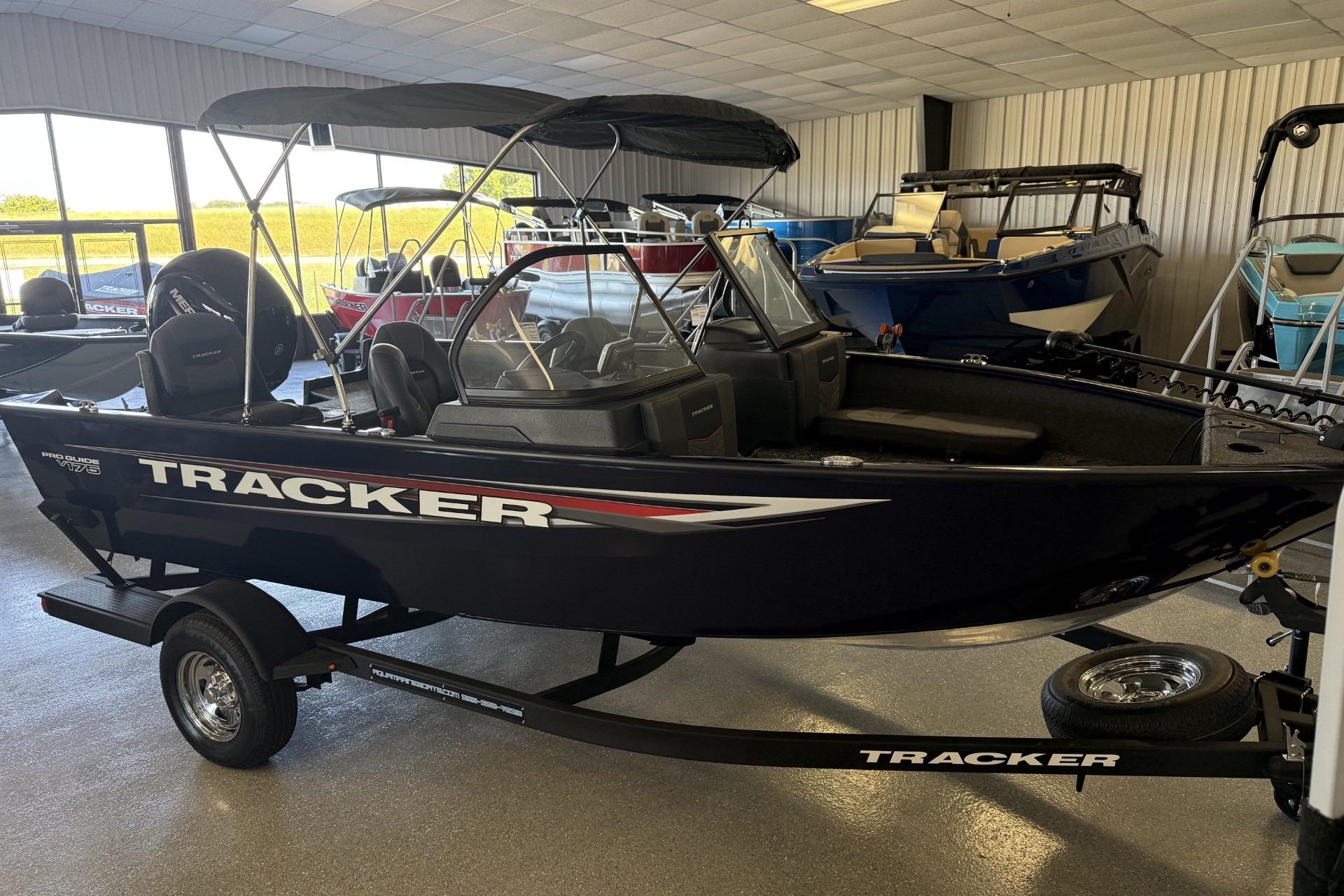 2026 Tracker Pro Guide V-175 Combo