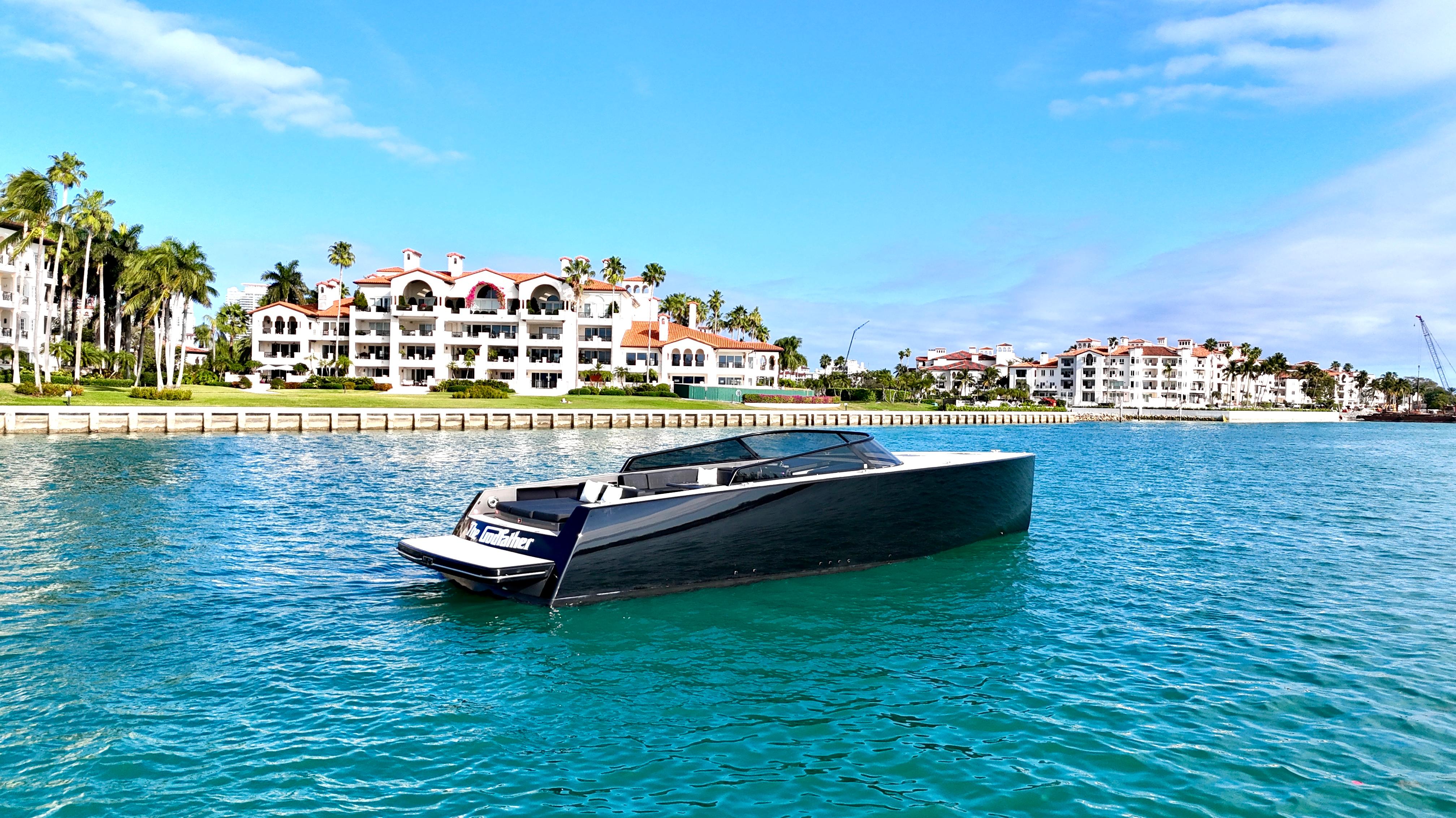 2014 VanDutch 55