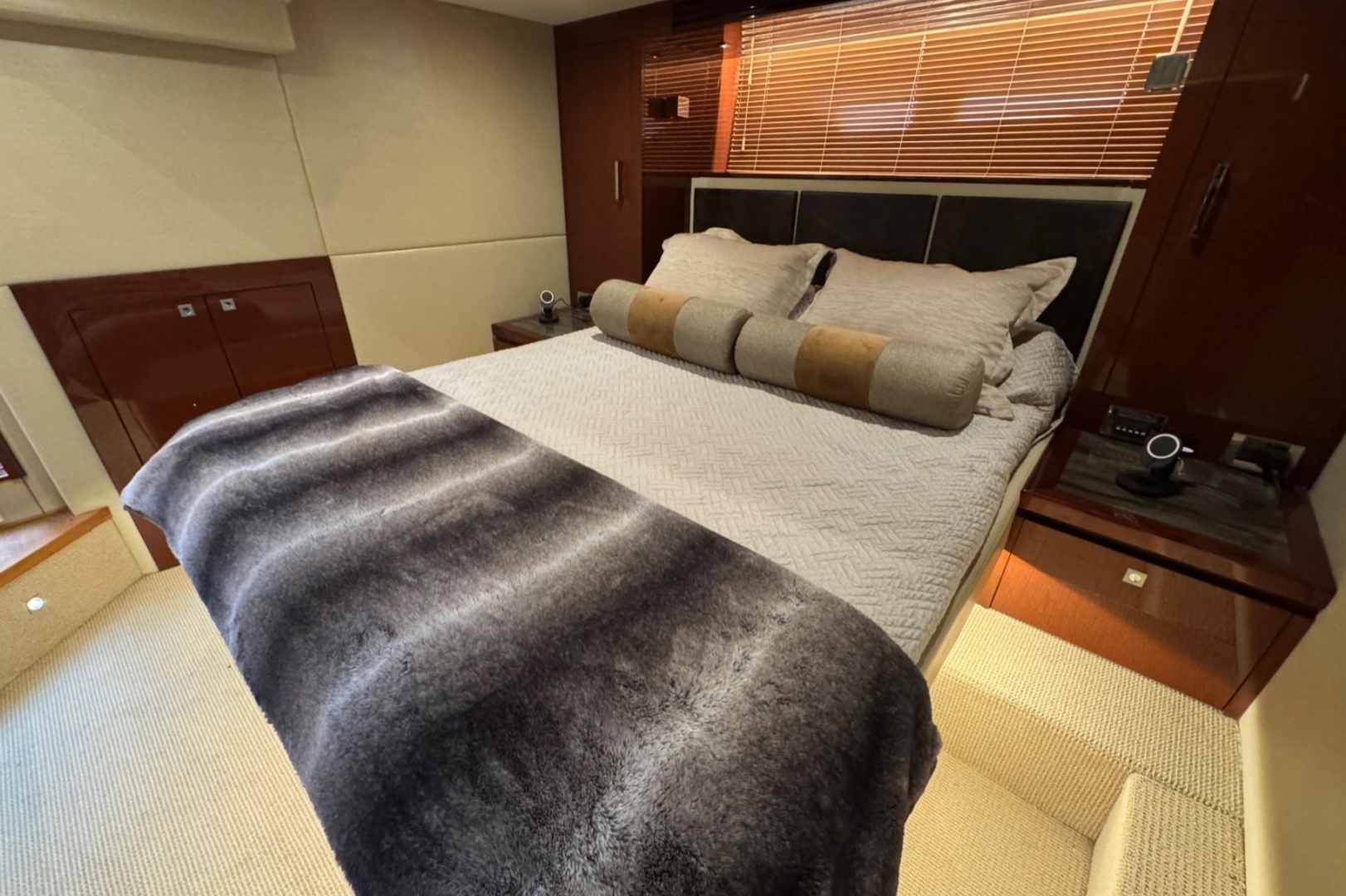 2015 Sea Ray Sundancer 510 - Image 55