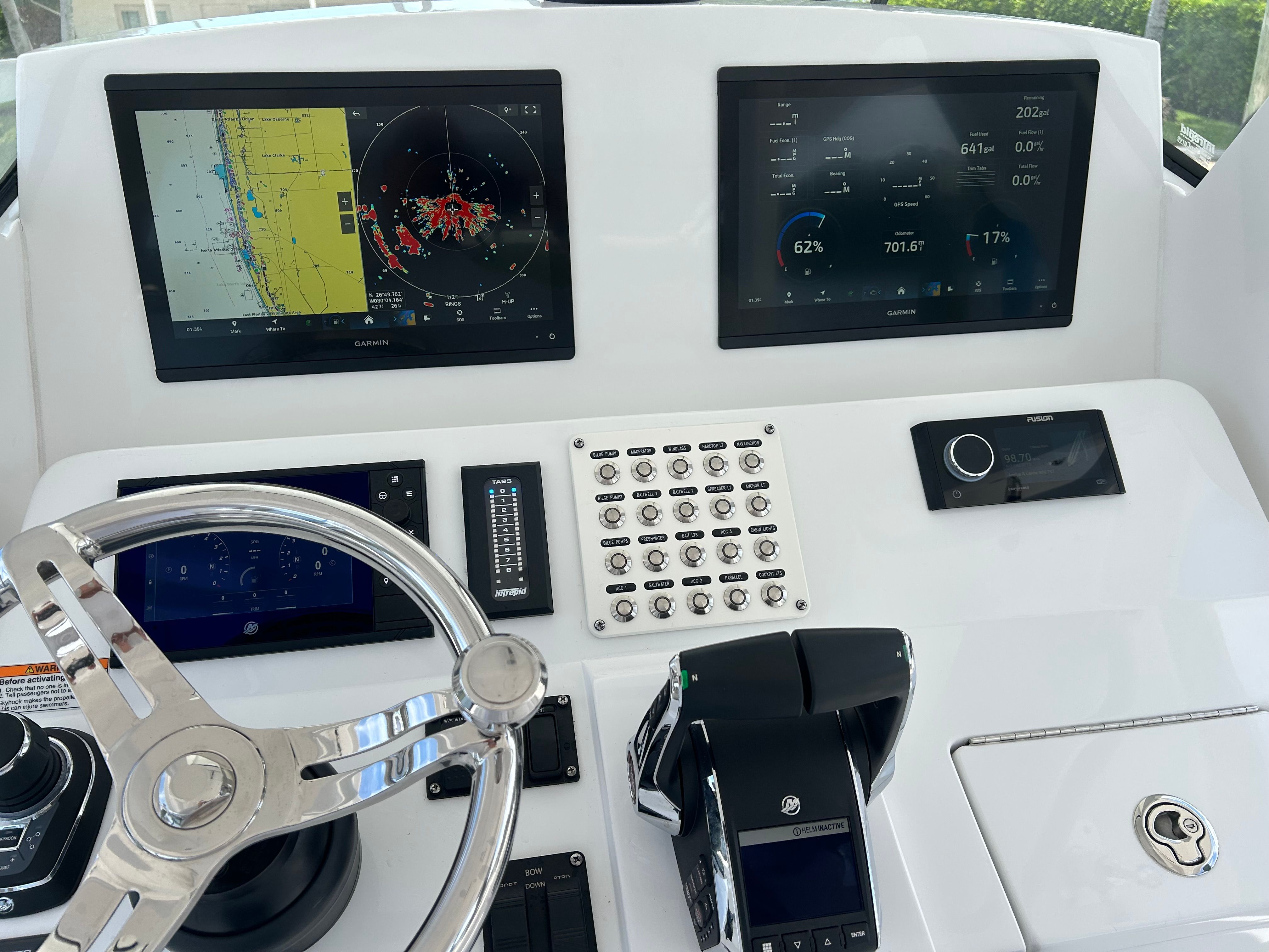 Intrepid 375 Nomad SE 2025 helm with advanced navigation systems.
