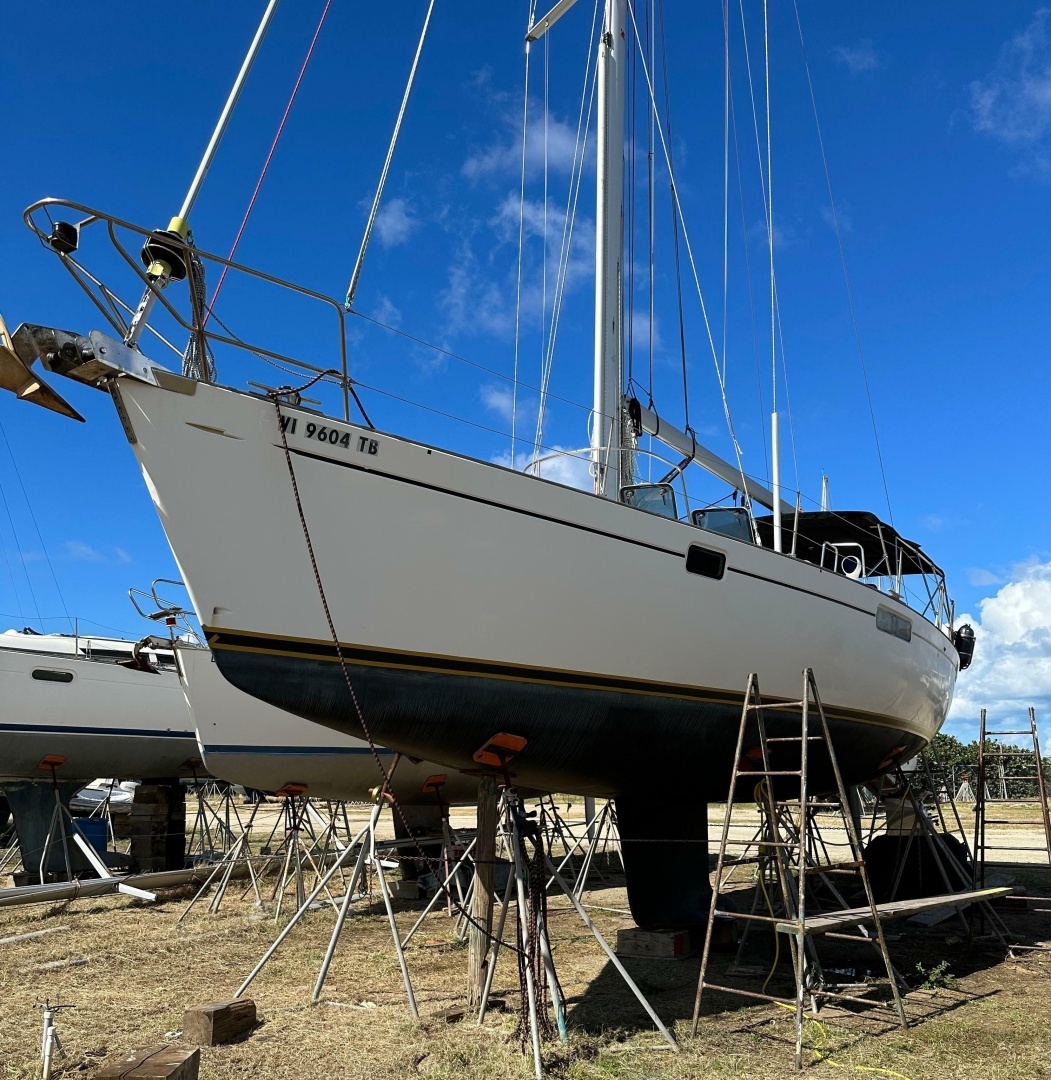 1999 Beneteau Oceanis 461 - Image 3