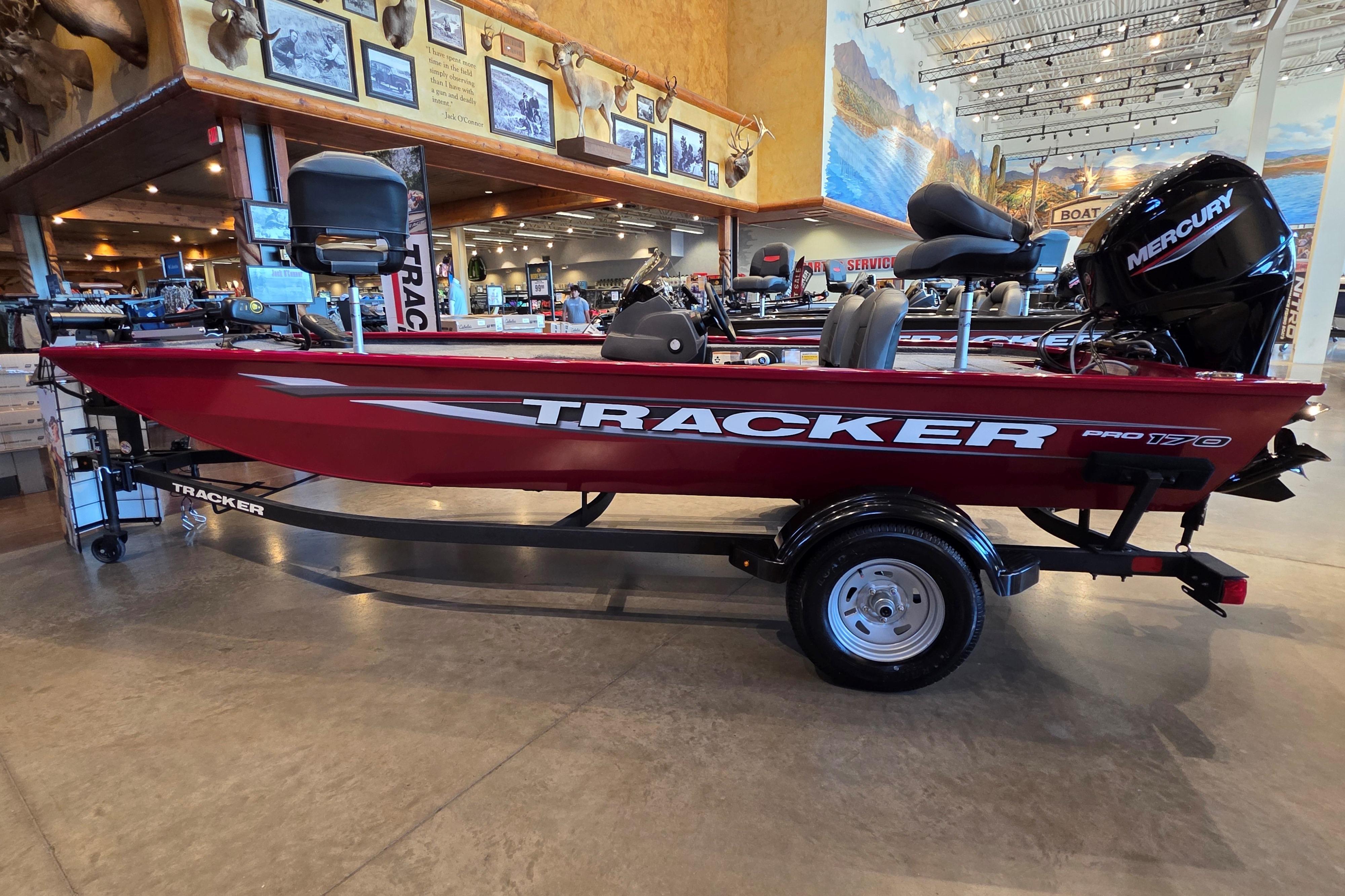 2026 Tracker Pro 170