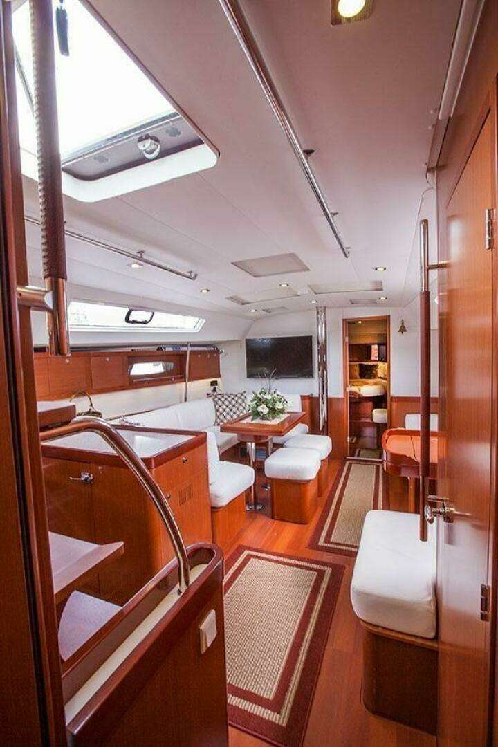 2013 Beneteau Oceanis - Image 8