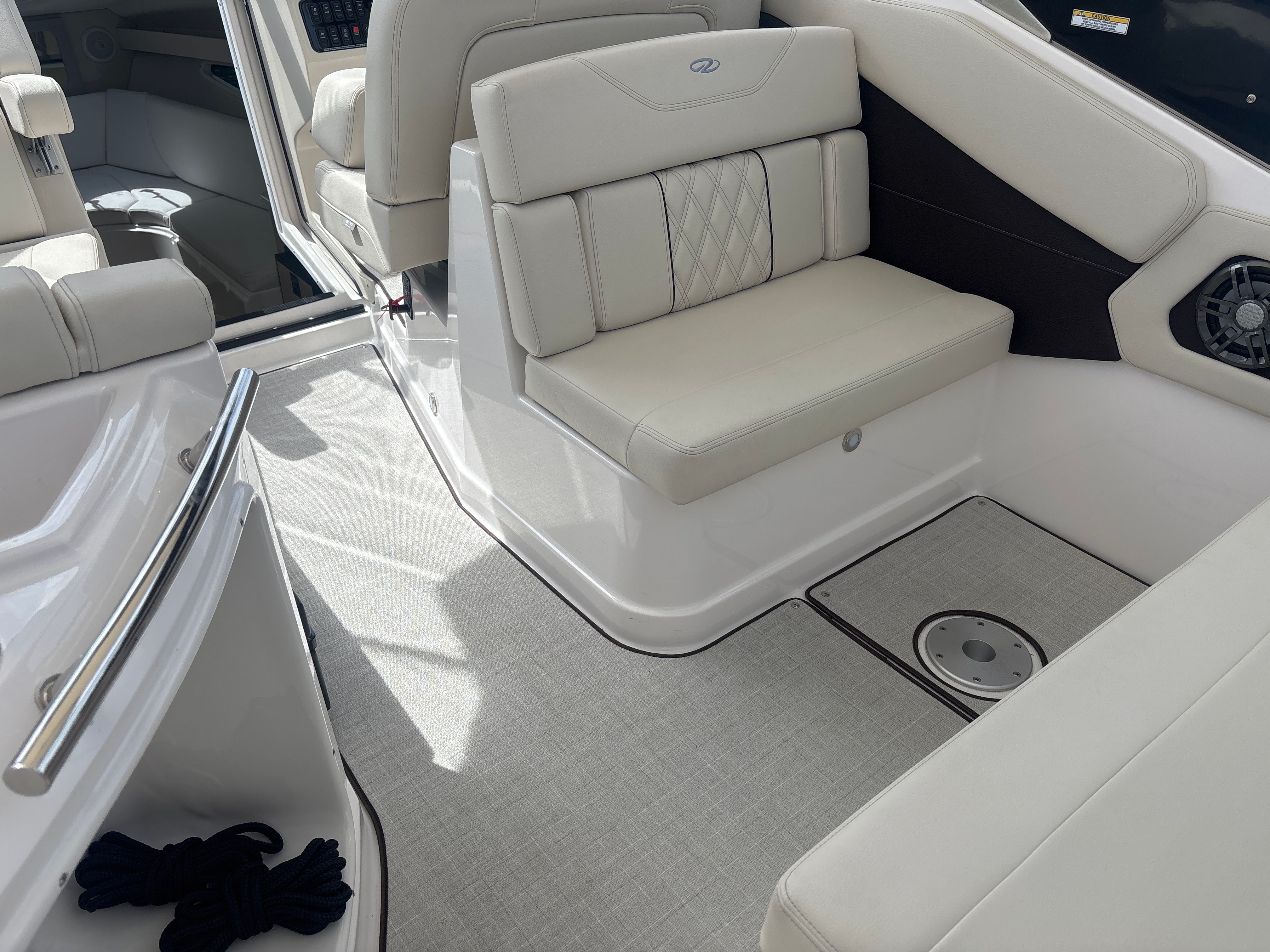 2025 Regal 28 Express - 4