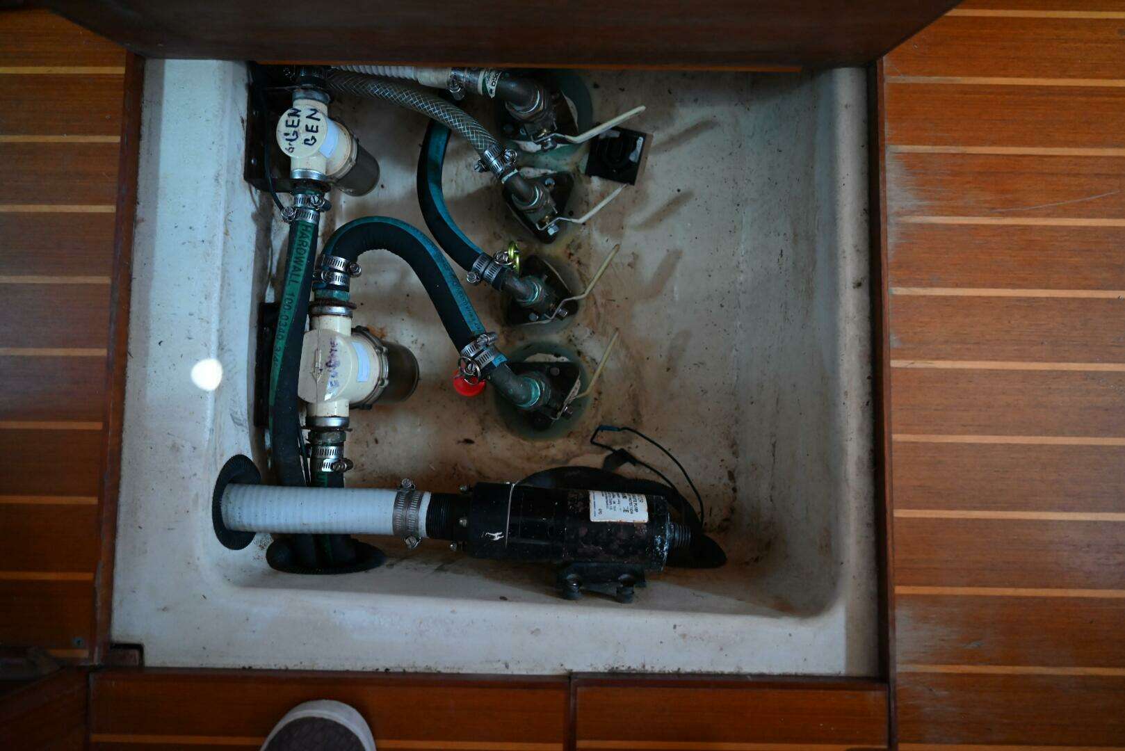 2003 Hunter 456 - Image 47