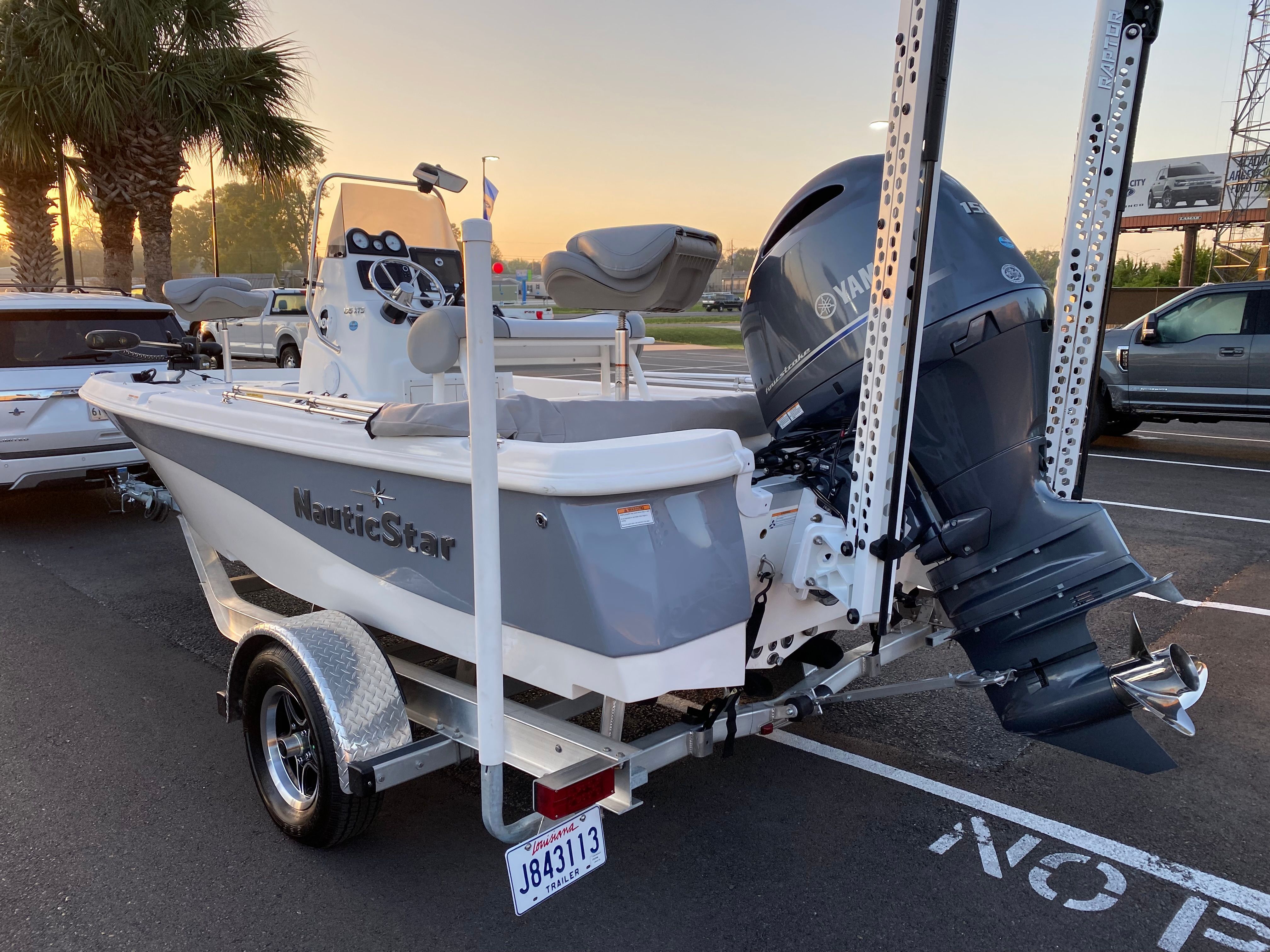 2021 NauticStar 195 XTS