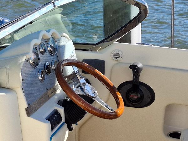 2018 Chris-Craft Launch 27 - 9