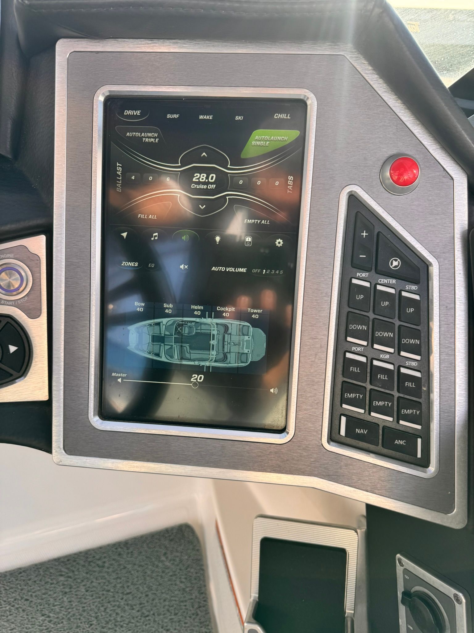 2018 MASTERCRAFT X23 - Image 29