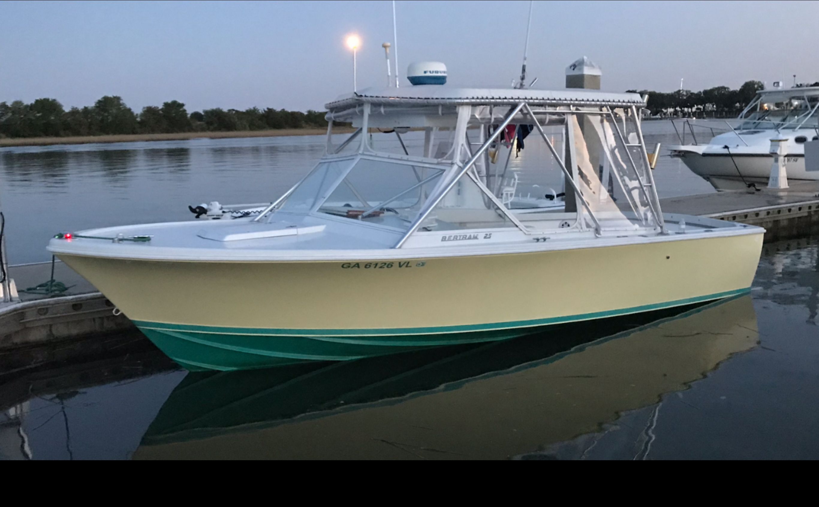 1965 Bertram 25 Moppie - 4