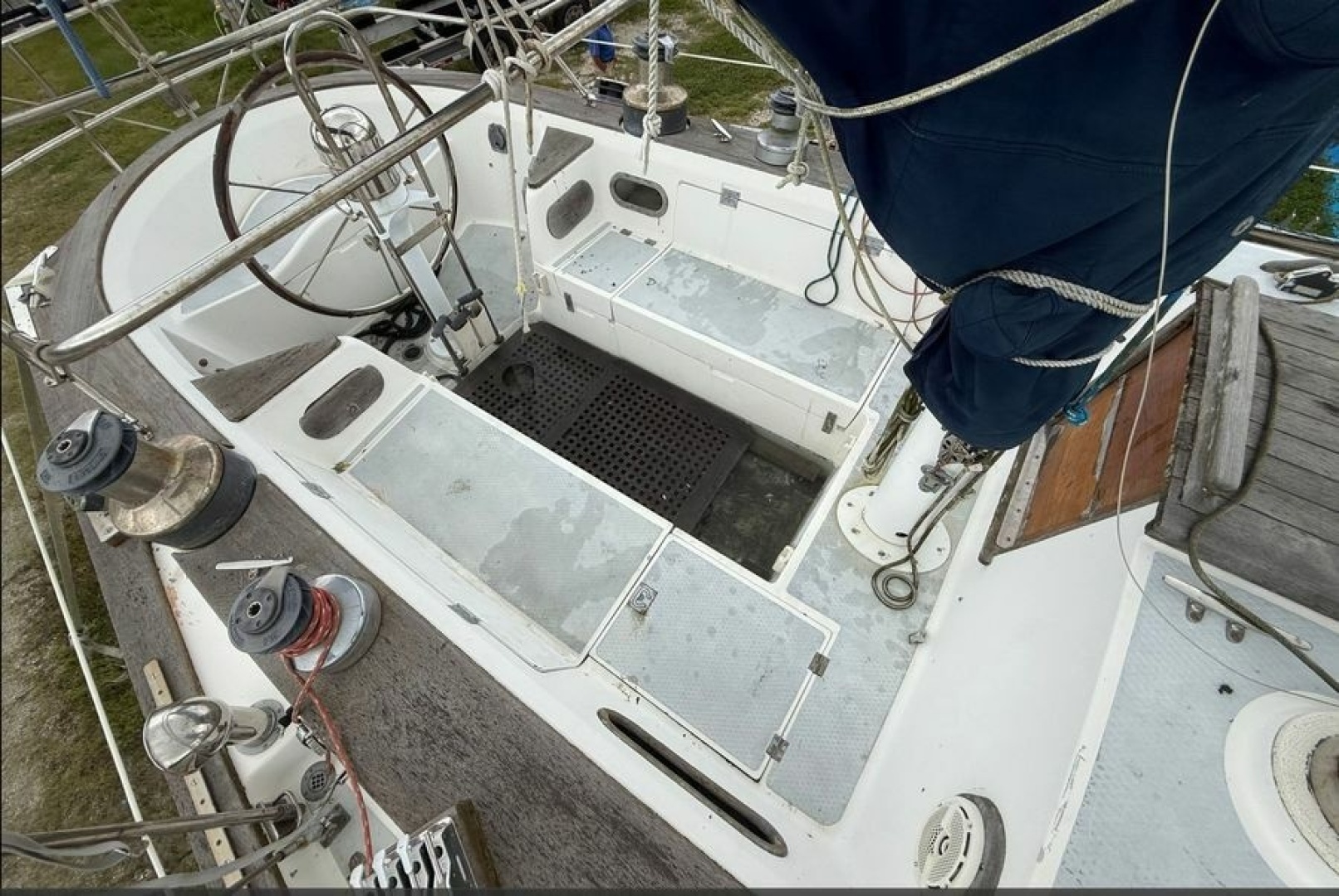 1981 Shannon 50 - Image 15