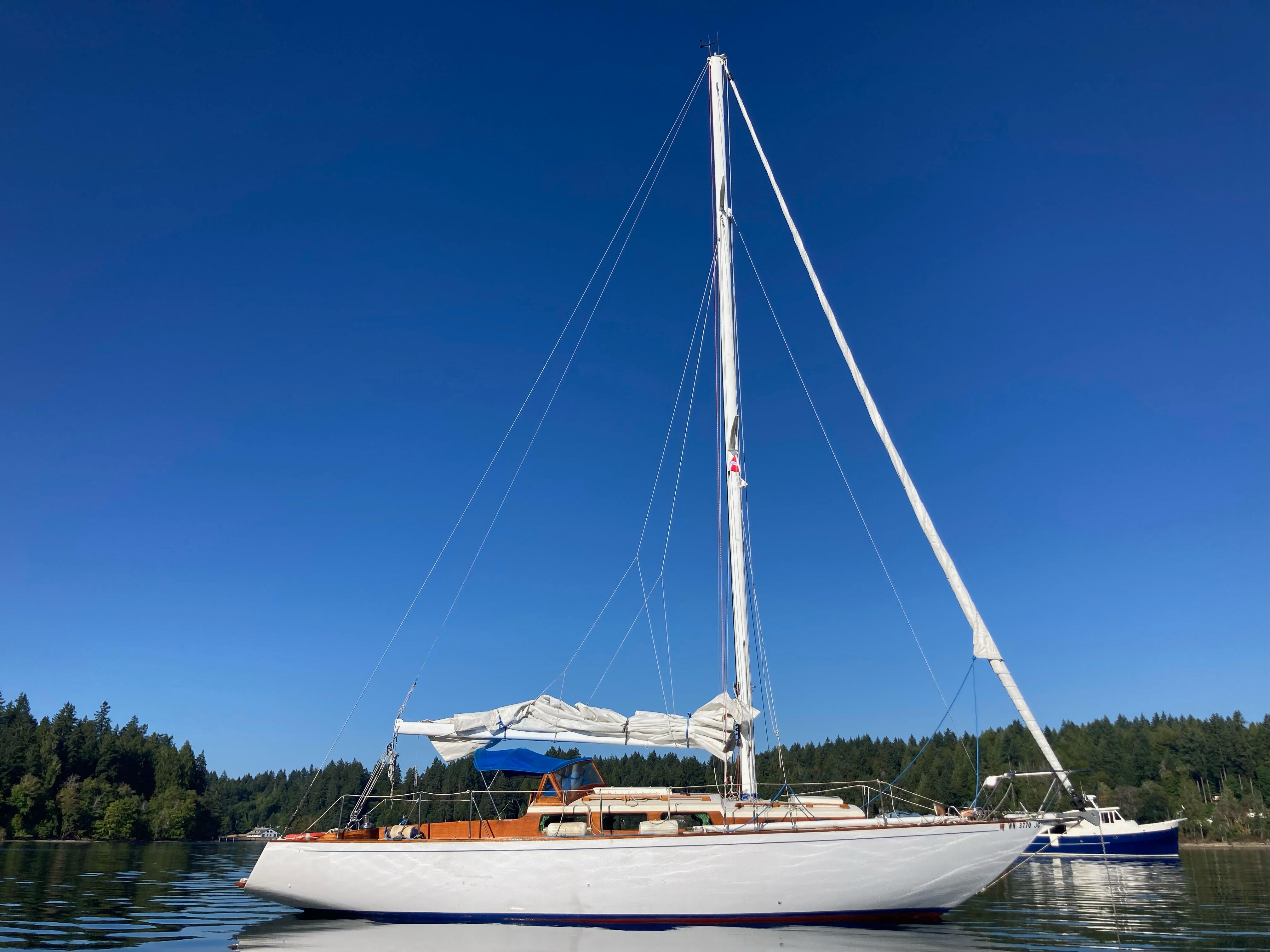 1958 Custom 38' Sloop