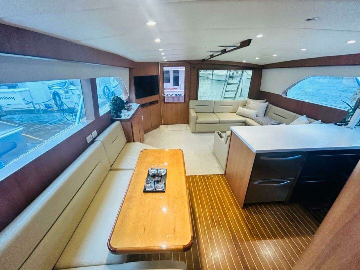 1988 Bertram 54' - Image 21