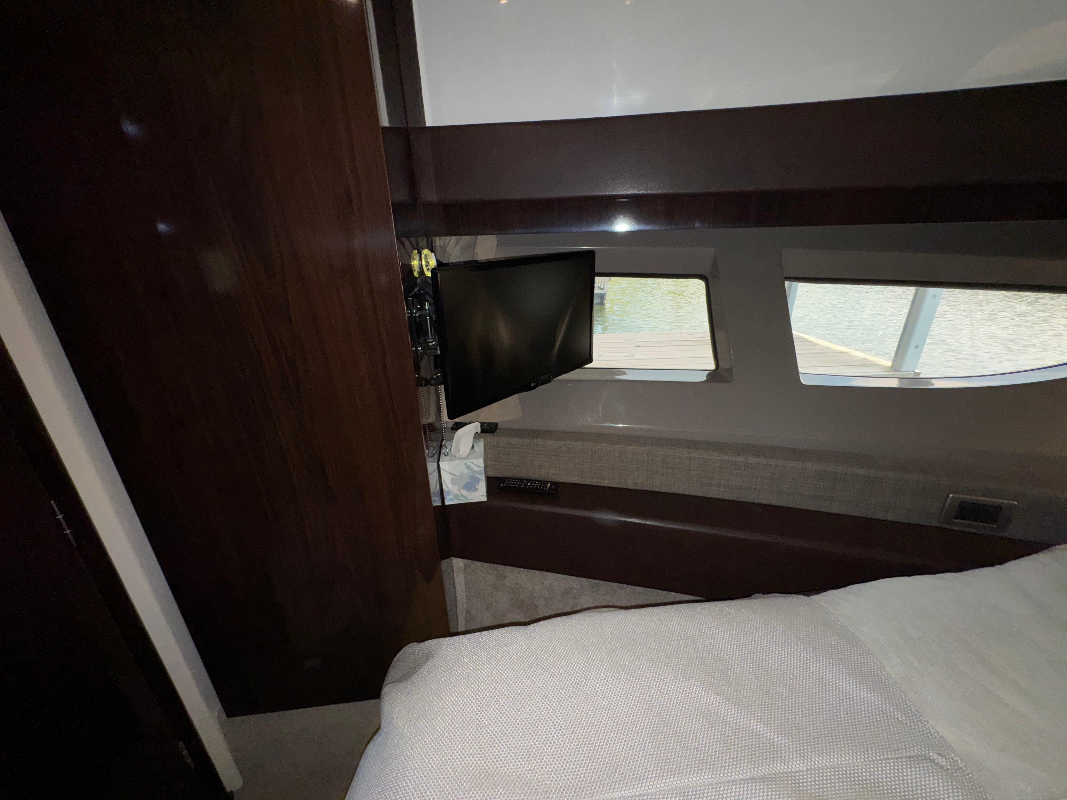 2017 Sea Ray Sundancer 400 - 81