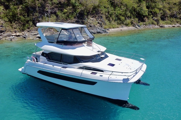 2022 Aquila 44