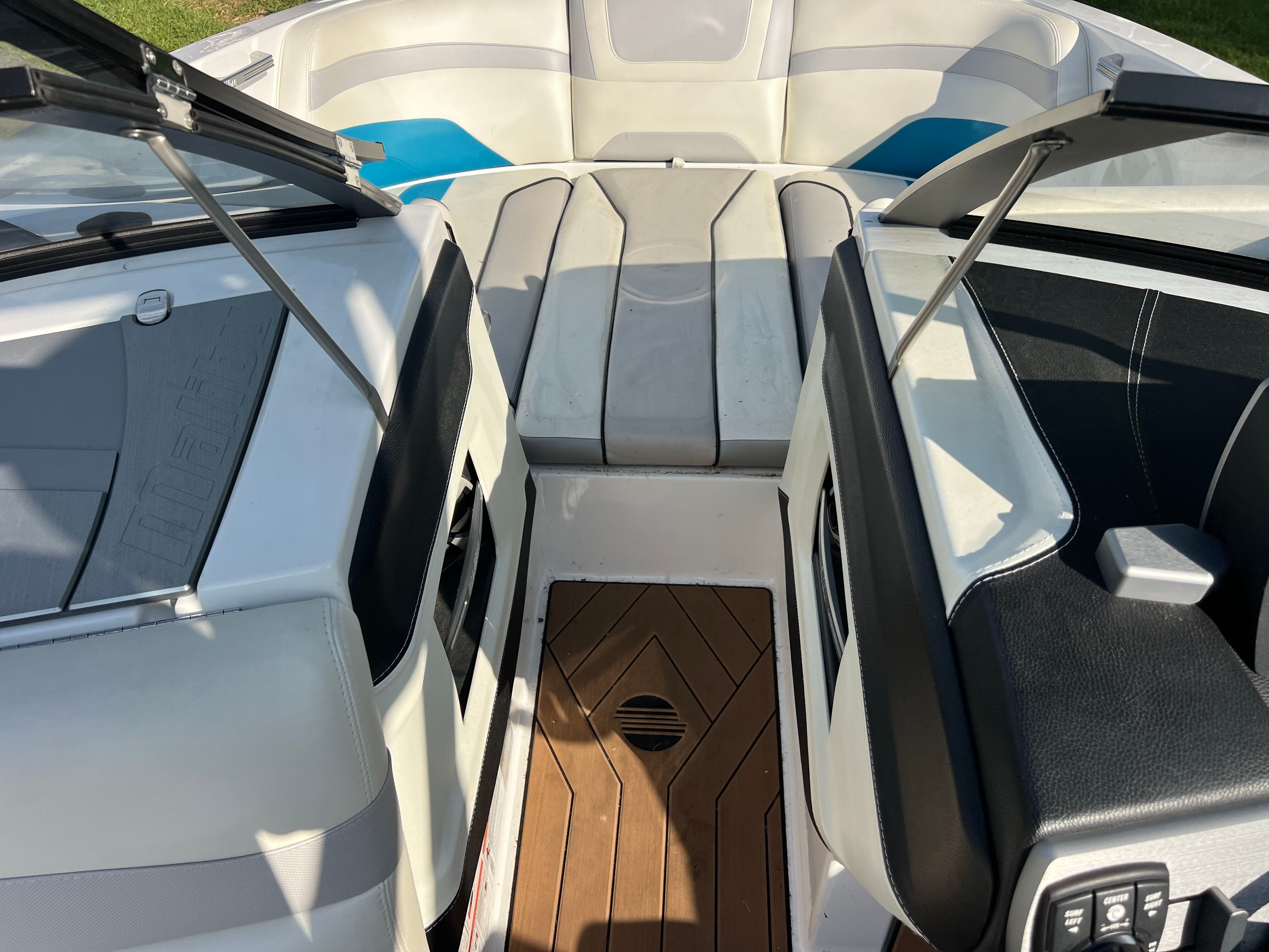 2018 MALIBU 22 MXZ - Image 15