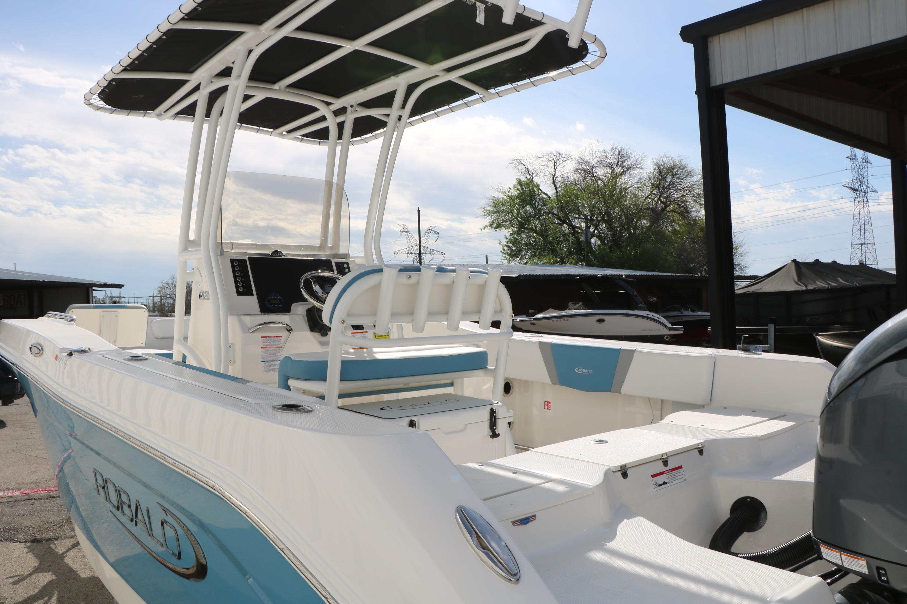 2026 Robalo R200 Center Console boat with sleek design and spacious deck.