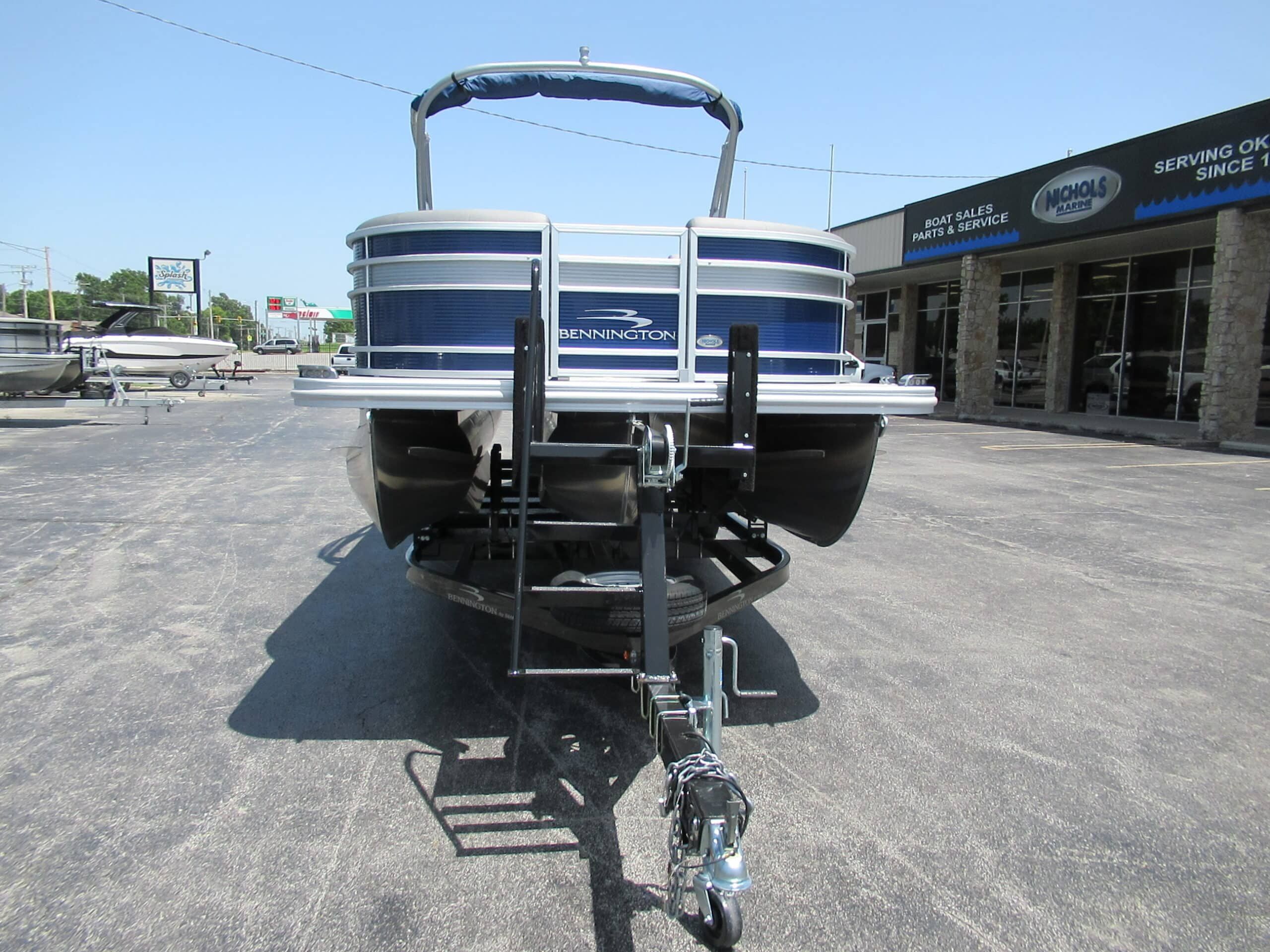 2023 Bennington 24 LSBA - 11