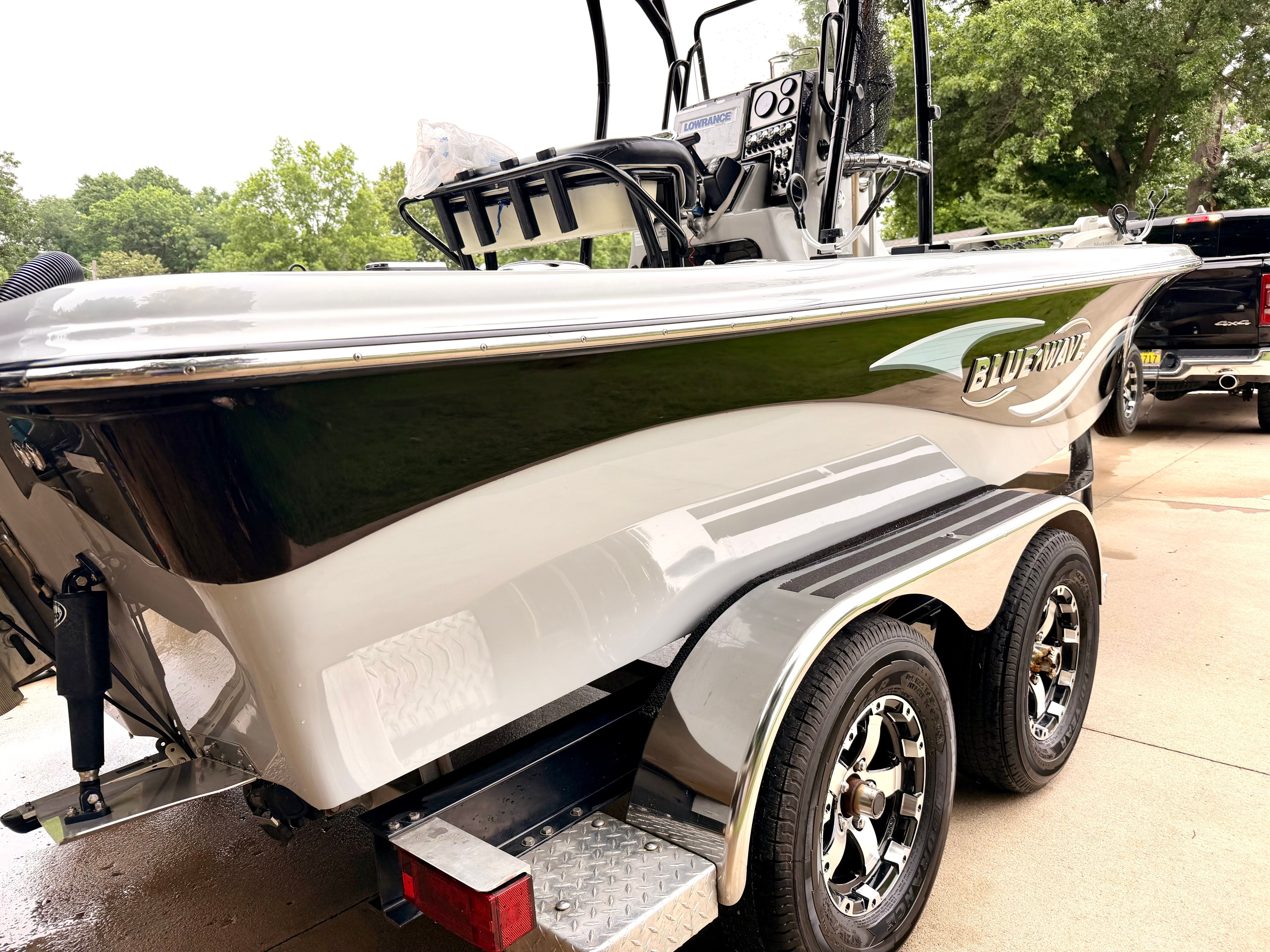 2013 Blue Wave Pure Bay 2200 on a trailer, ready for the water.