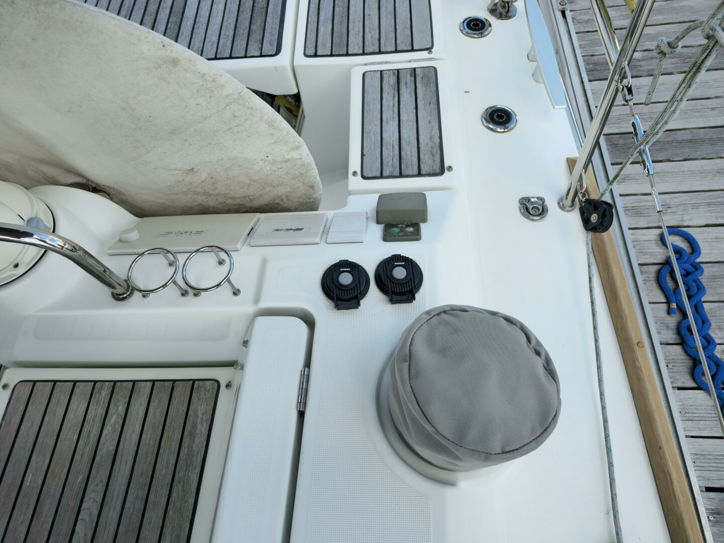 2017 Beneteau Oceanis 45 - Image 22