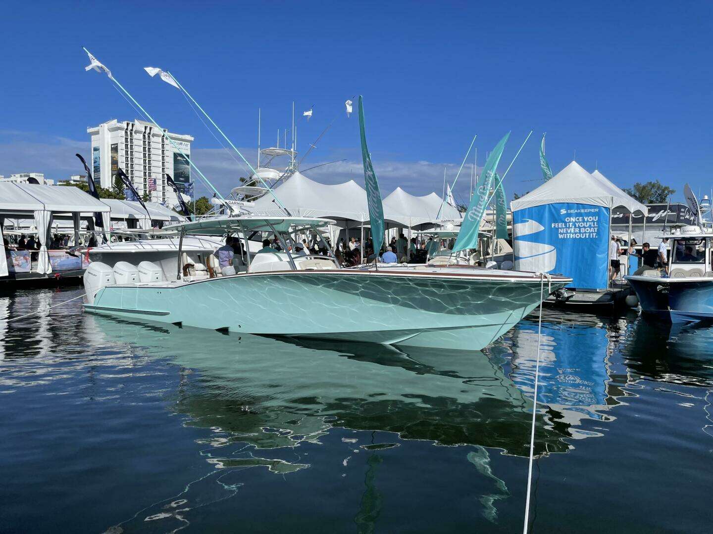 2026 Mag Bay 43 Center Console - Image 109
