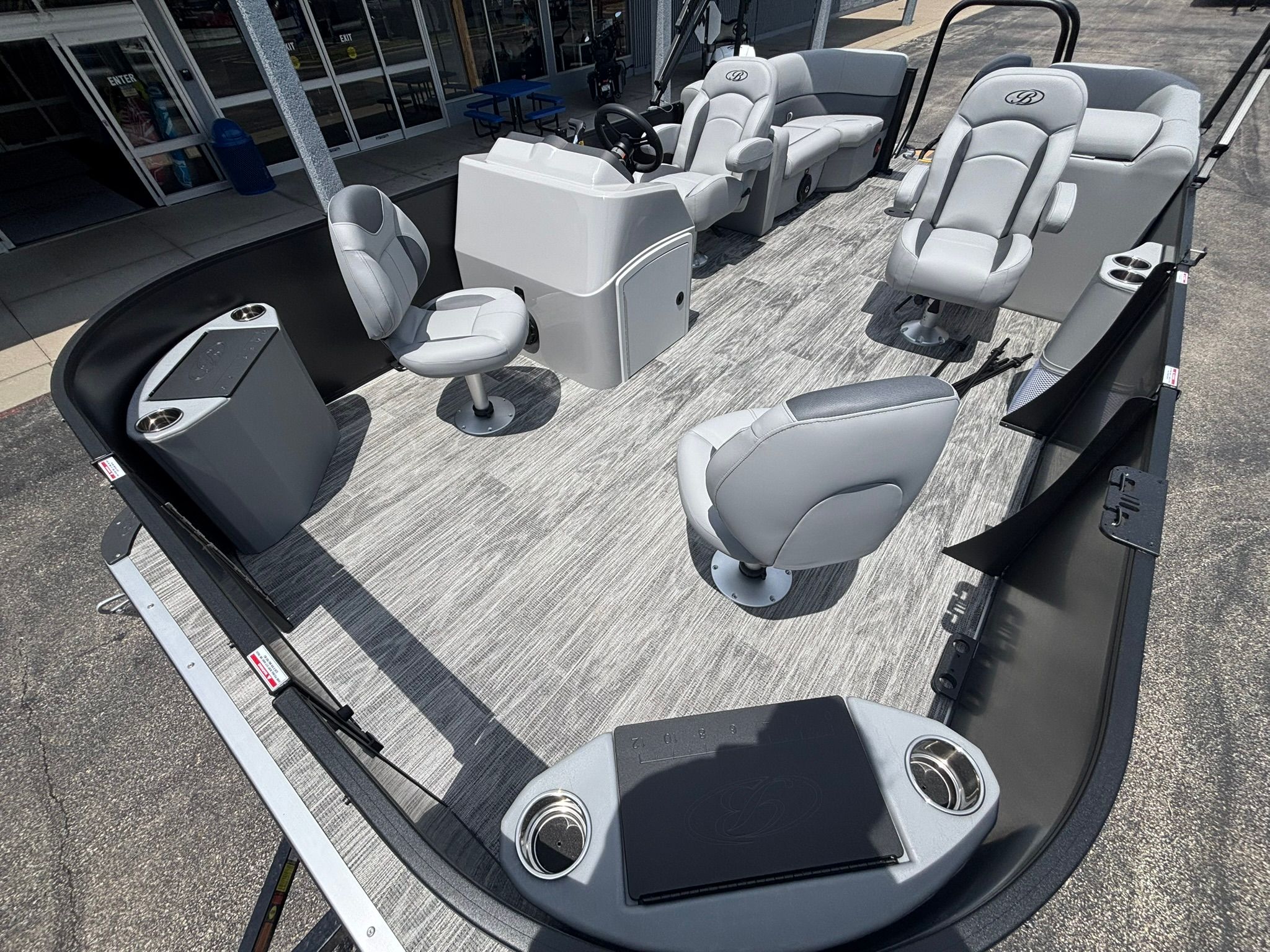 2027 Bentley Pontoons 200 Fish CWT - 10