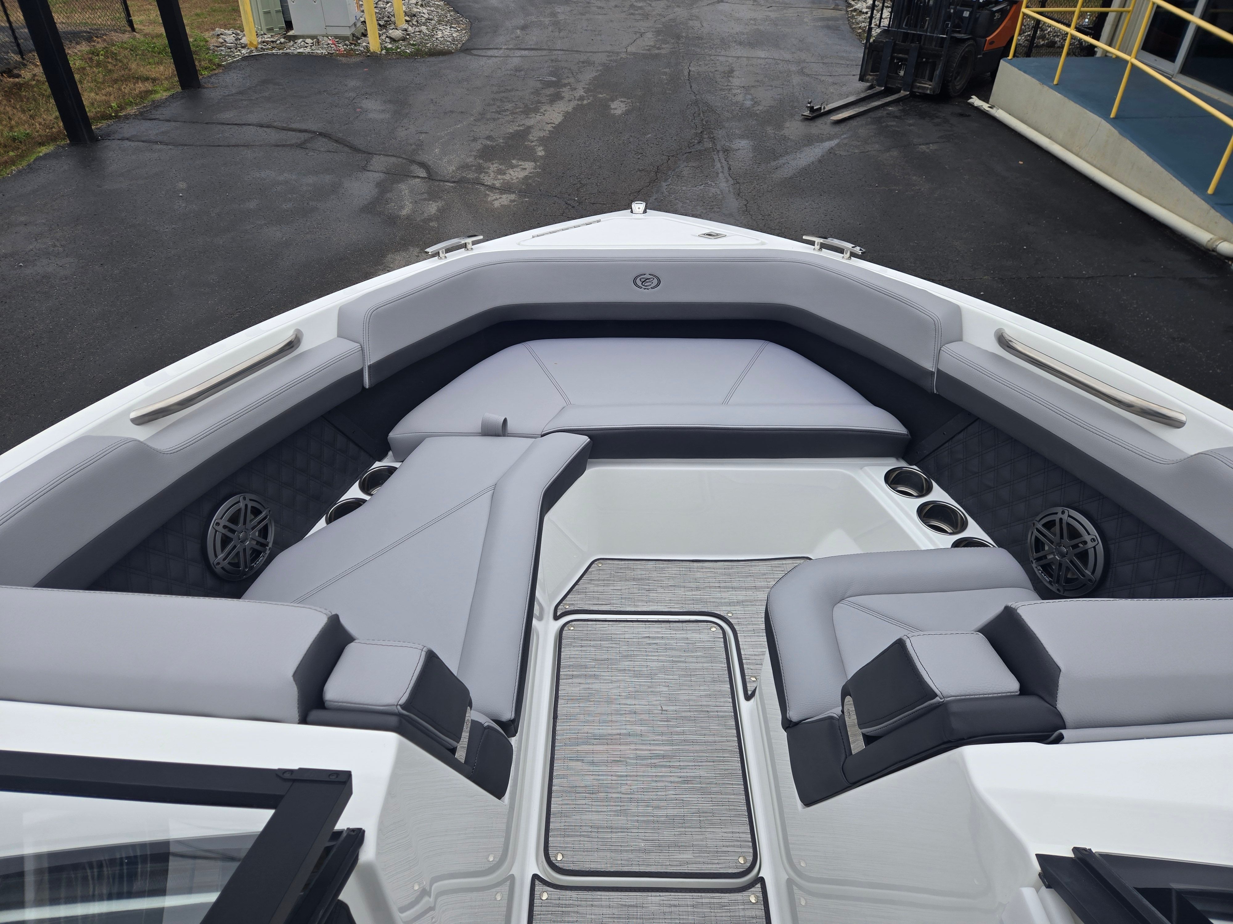 2026 COBALT R6 - Image 24
