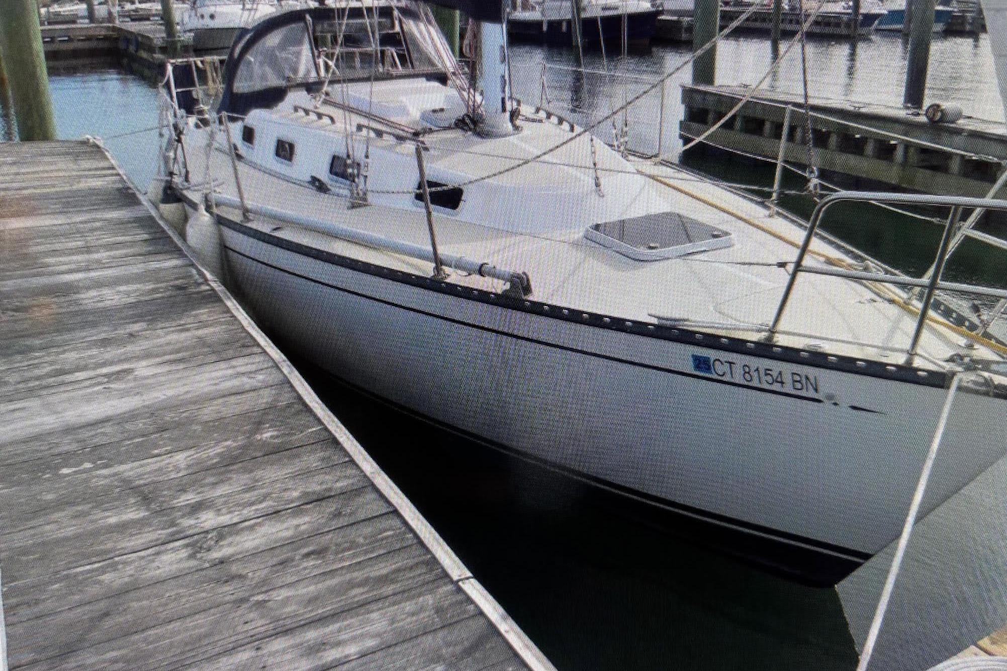 1988 Tartan 31 Cutter Rigged Masthead Sloop